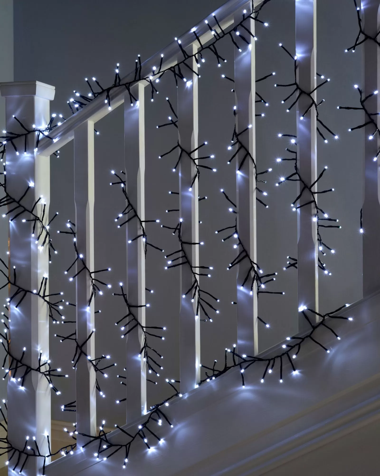 WeRChristmas Cluster Lights | Tree Lights^180 Chasing Cluster Light String, Bright White