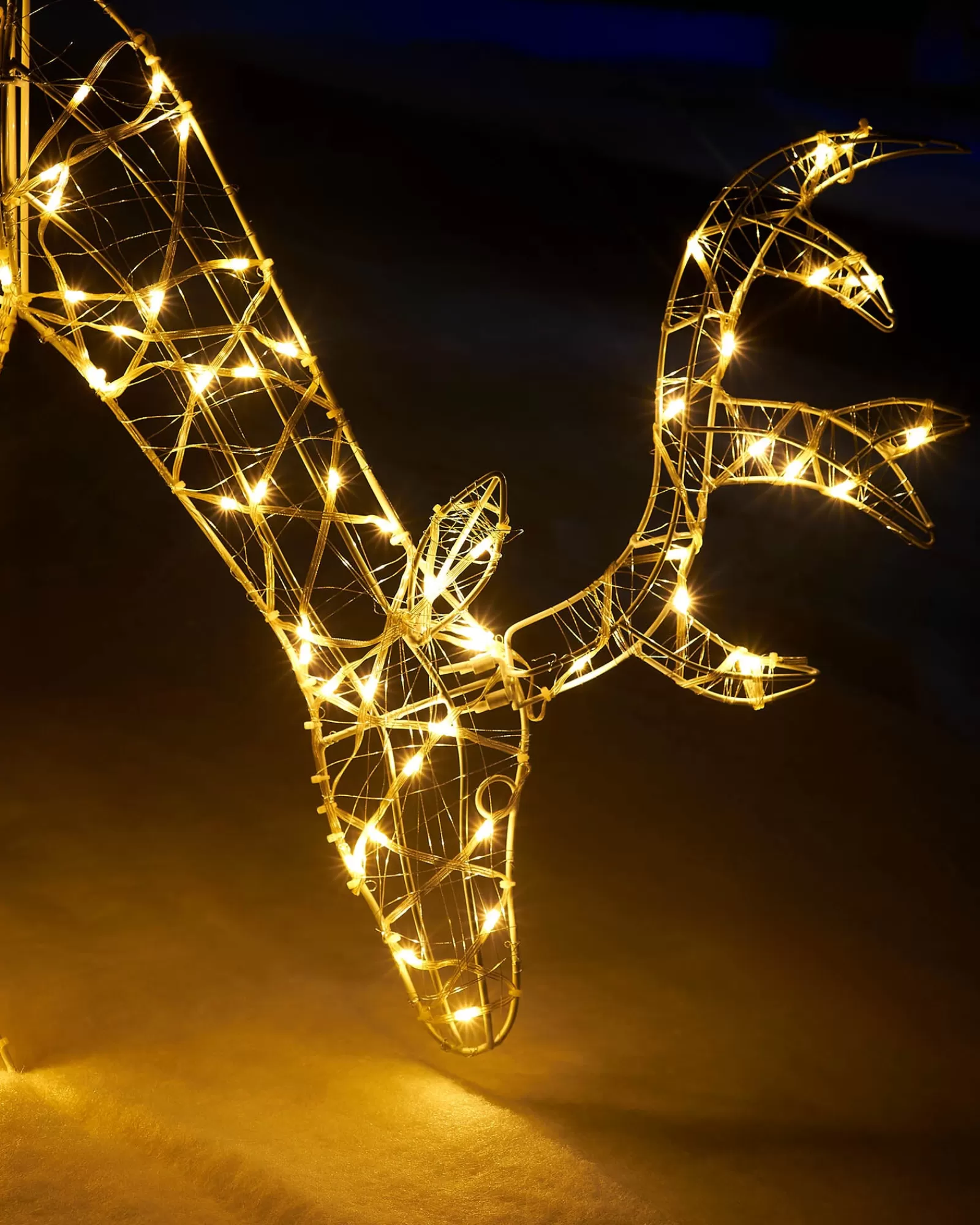 WeRChristmas Outdoor Lighted Reindeer^2D Grazing Reindeer Silhouette, 95 Cm