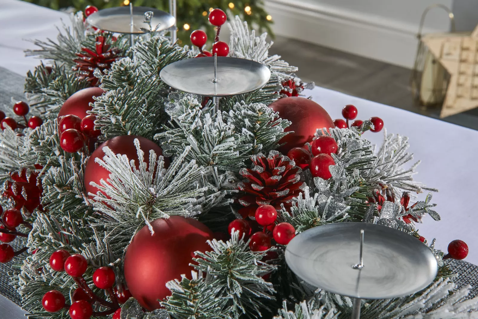 WeRChristmas Table Decorations | Decorated Garlands^3 Pillar Decorated Garland Candle Holder, Frosted, 76 Cm