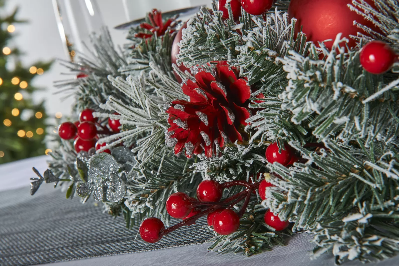 WeRChristmas Table Decorations | Decorated Garlands^3 Pillar Decorated Garland Candle Holder, Frosted, 76 Cm