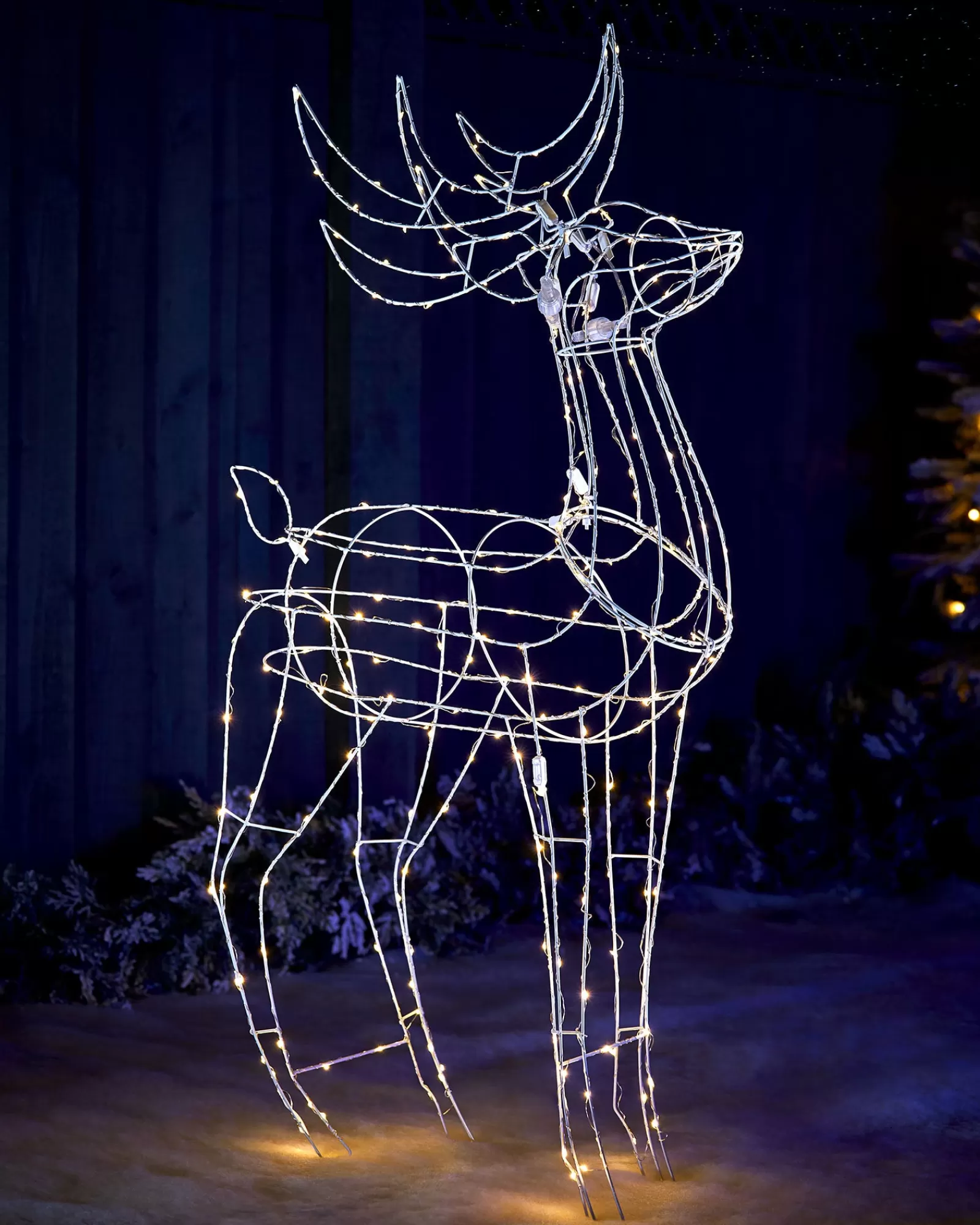 WeRChristmas Outdoor Lighted Reindeer^3D Standing Reindeer Silhouette, 110 Cm