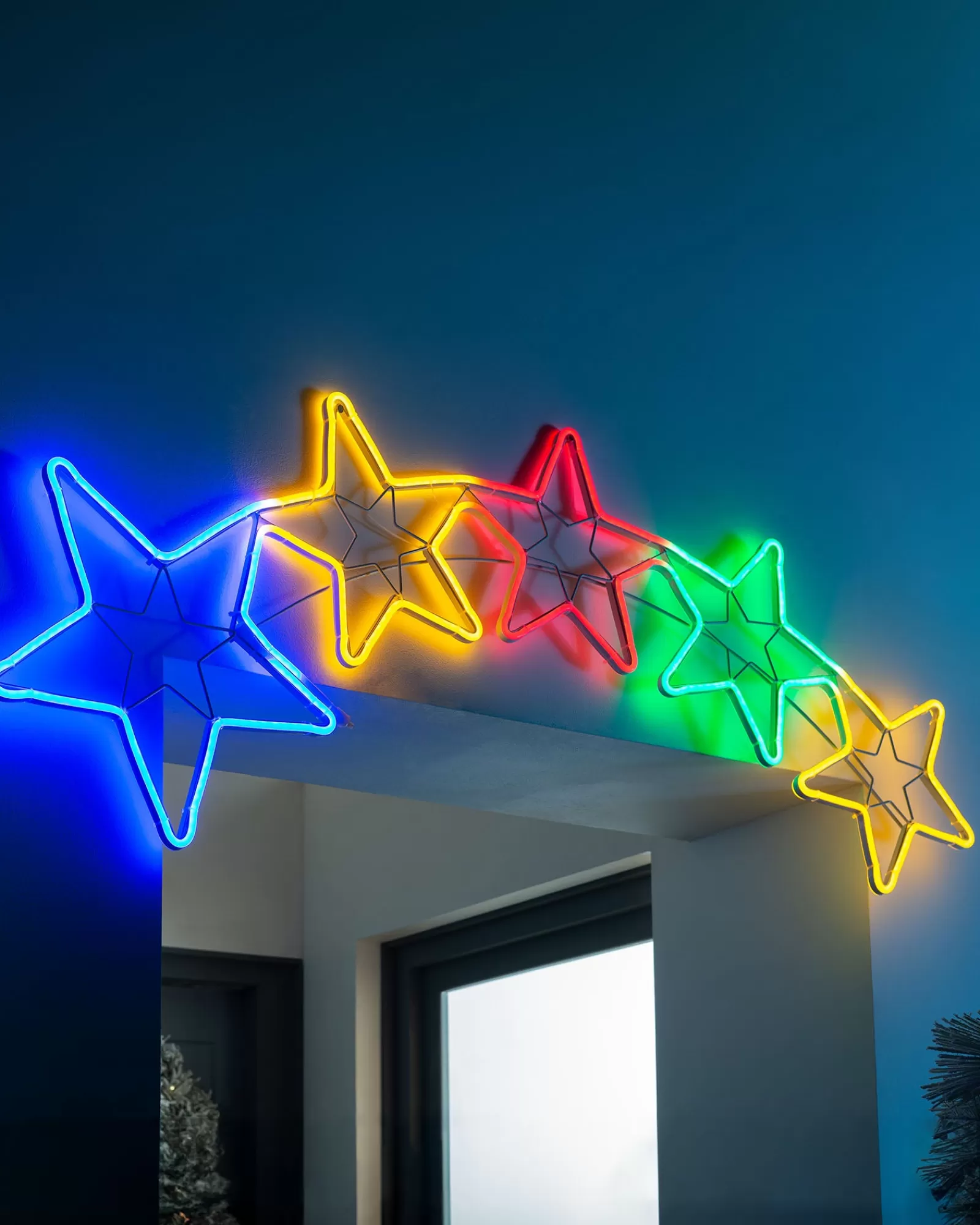 WeRChristmas Festive Star, Snowflake & Sign Lights^5 Star Rope Light Silhouette, 190 Cm