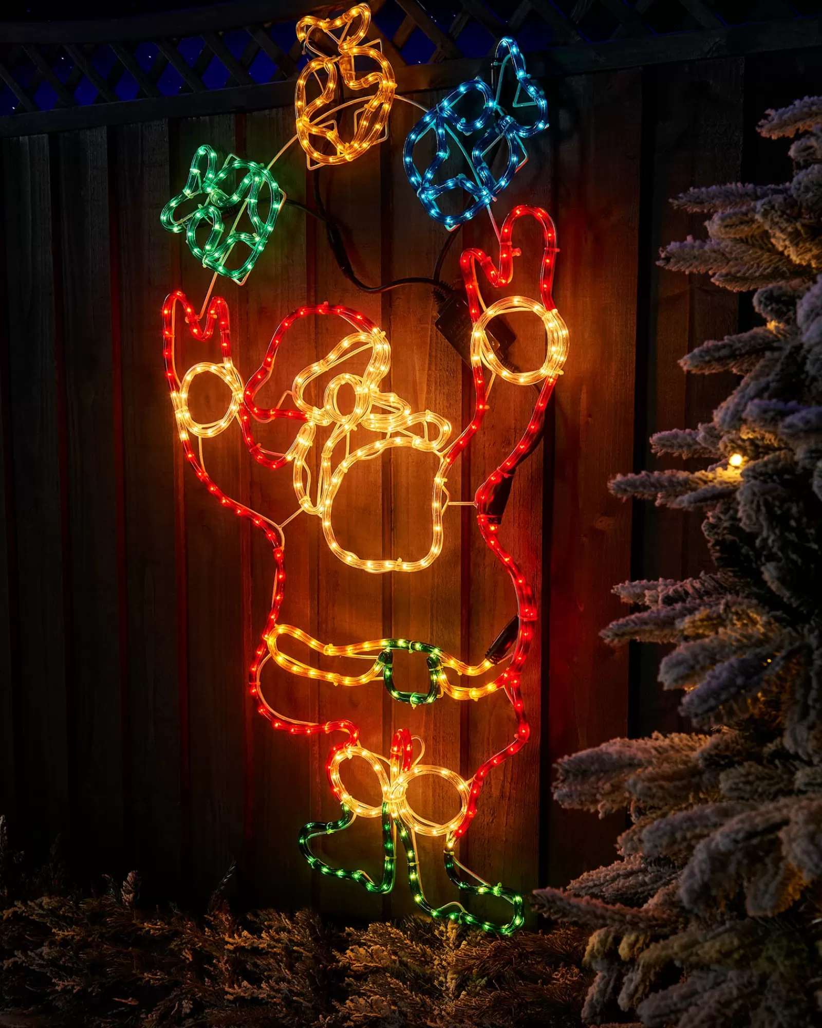 WeRChristmas Christmas Characters^Animated Santa And Presents Rope Light Silhouette, 114 Cm