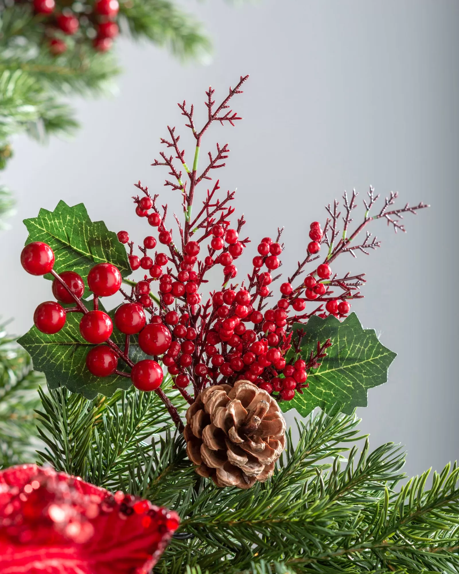 WeRChristmas Flowers & Foliage | Flowers & Foliage^Artificial Berries And Pinecones Tree Pick, Red, 20 Cm