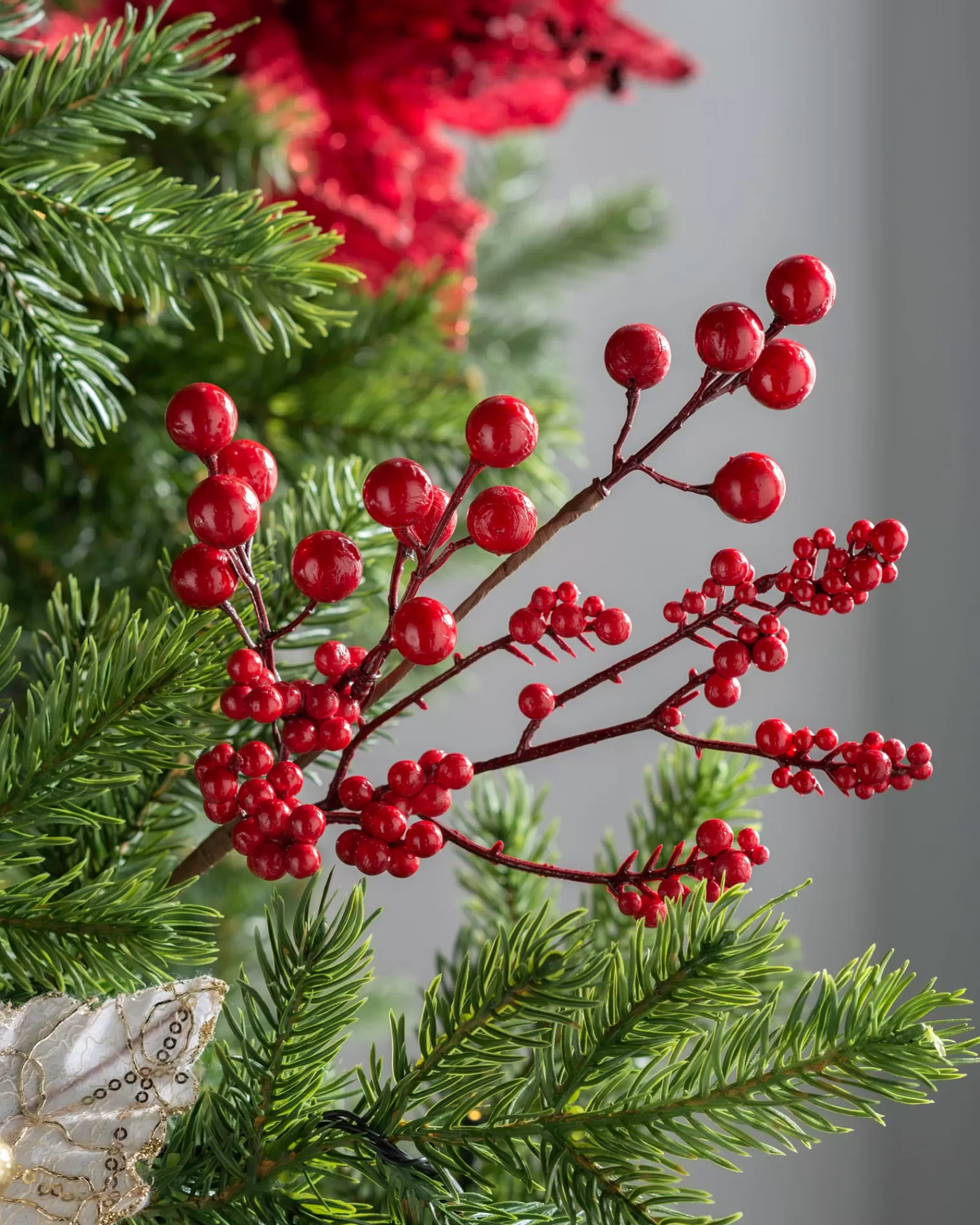 WeRChristmas Flowers & Foliage | Flowers & Foliage^Artificial Berries Tree Pick, Red, 30 Cm