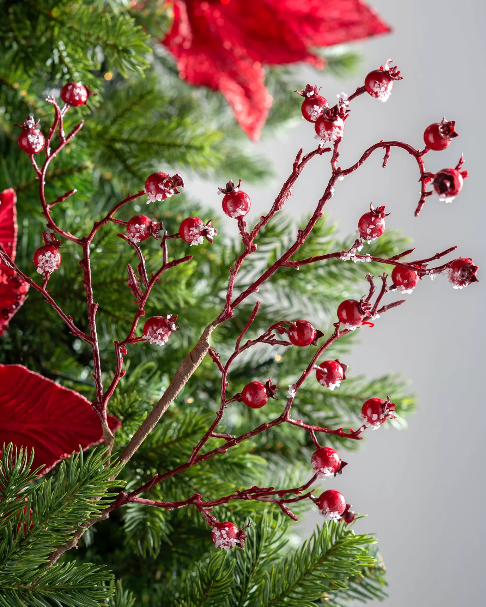 WeRChristmas Flowers & Foliage | Flowers & Foliage^Artificial Berries Tree Pick, Red, 57 Cm