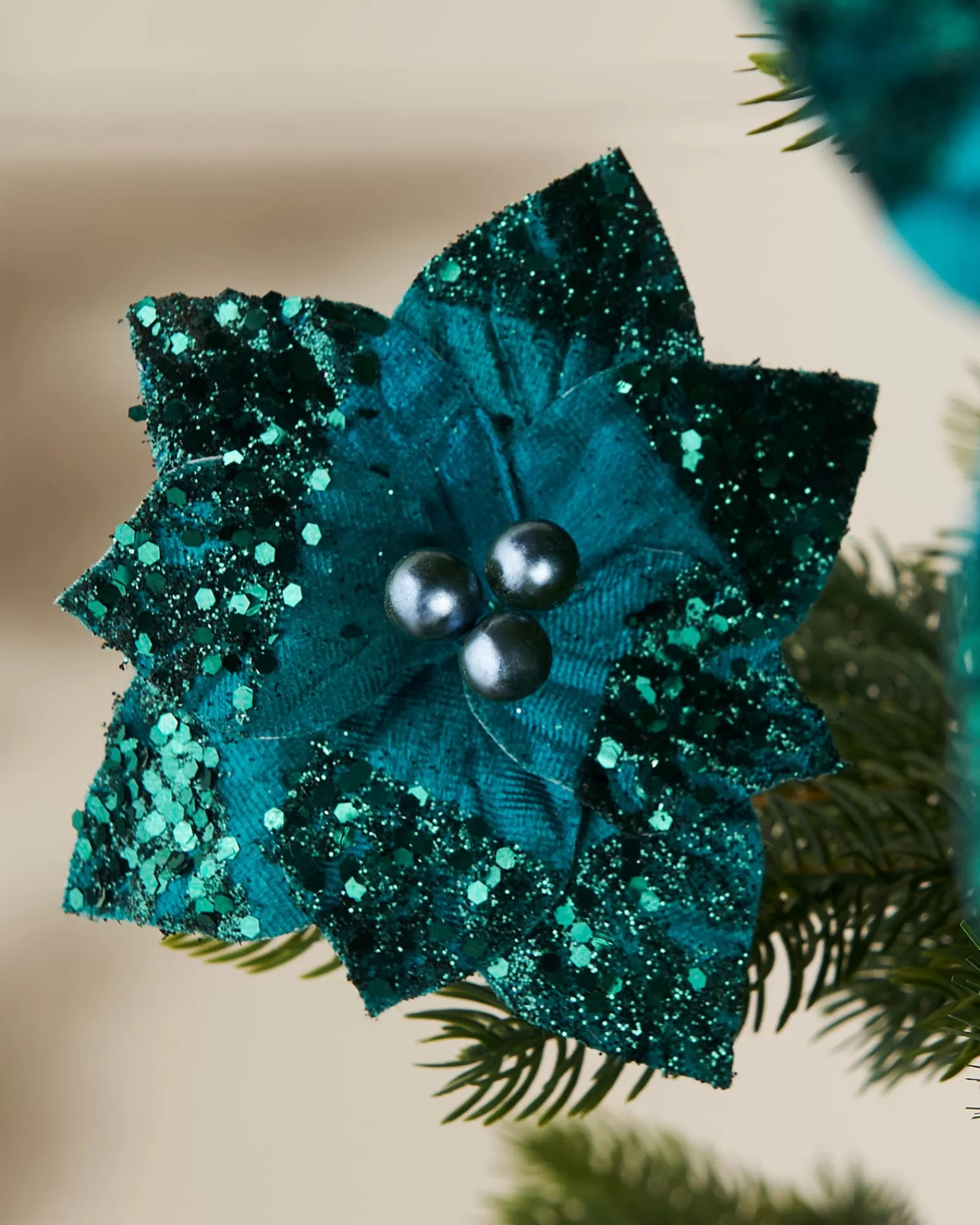 WeRChristmas Flowers & Foliage | Flowers & Foliage^Artificial Emerald Poinsettia Flower With Clip, 3 Pack, 12 Cm