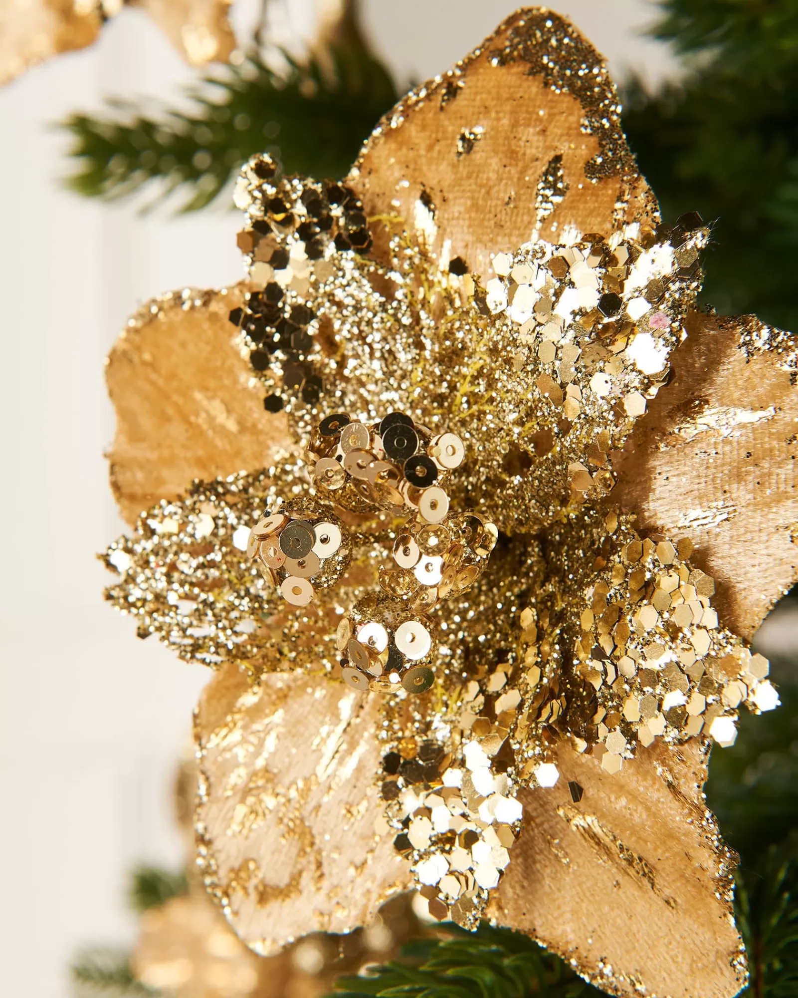 WeRChristmas Flowers & Foliage | Flowers & Foliage^Artificial Gold Poinsettia Flower With Clip, 3 Pack, 12 Cm