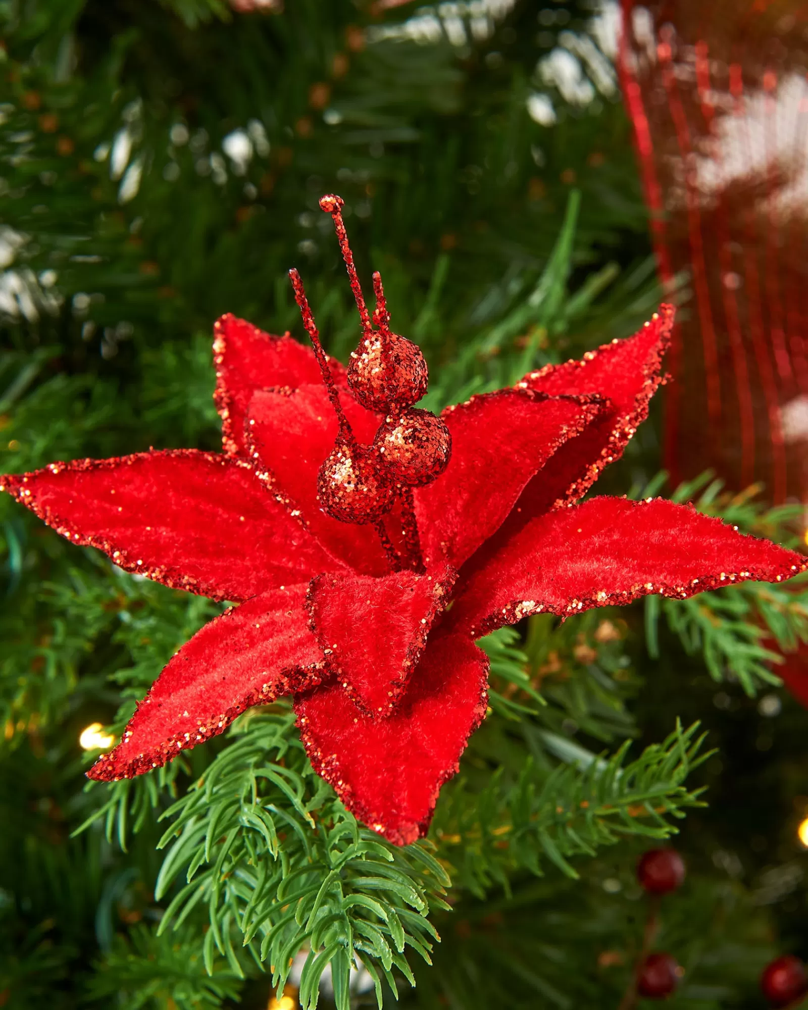 WeRChristmas Flowers & Foliage | Flowers & Foliage^Artificial Red Poinsettia Flower With Clip, 3 Pack, 12 Cm