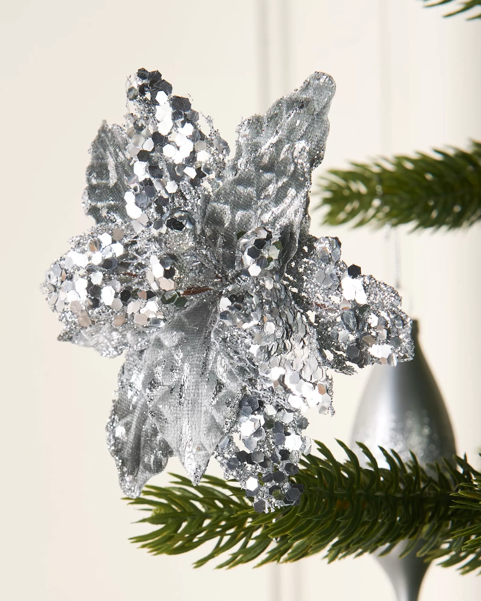 WeRChristmas Flowers & Foliage | Flowers & Foliage^Artificial Silver Poinsettia Flower With Clip, 3 Pack, 12 Cm