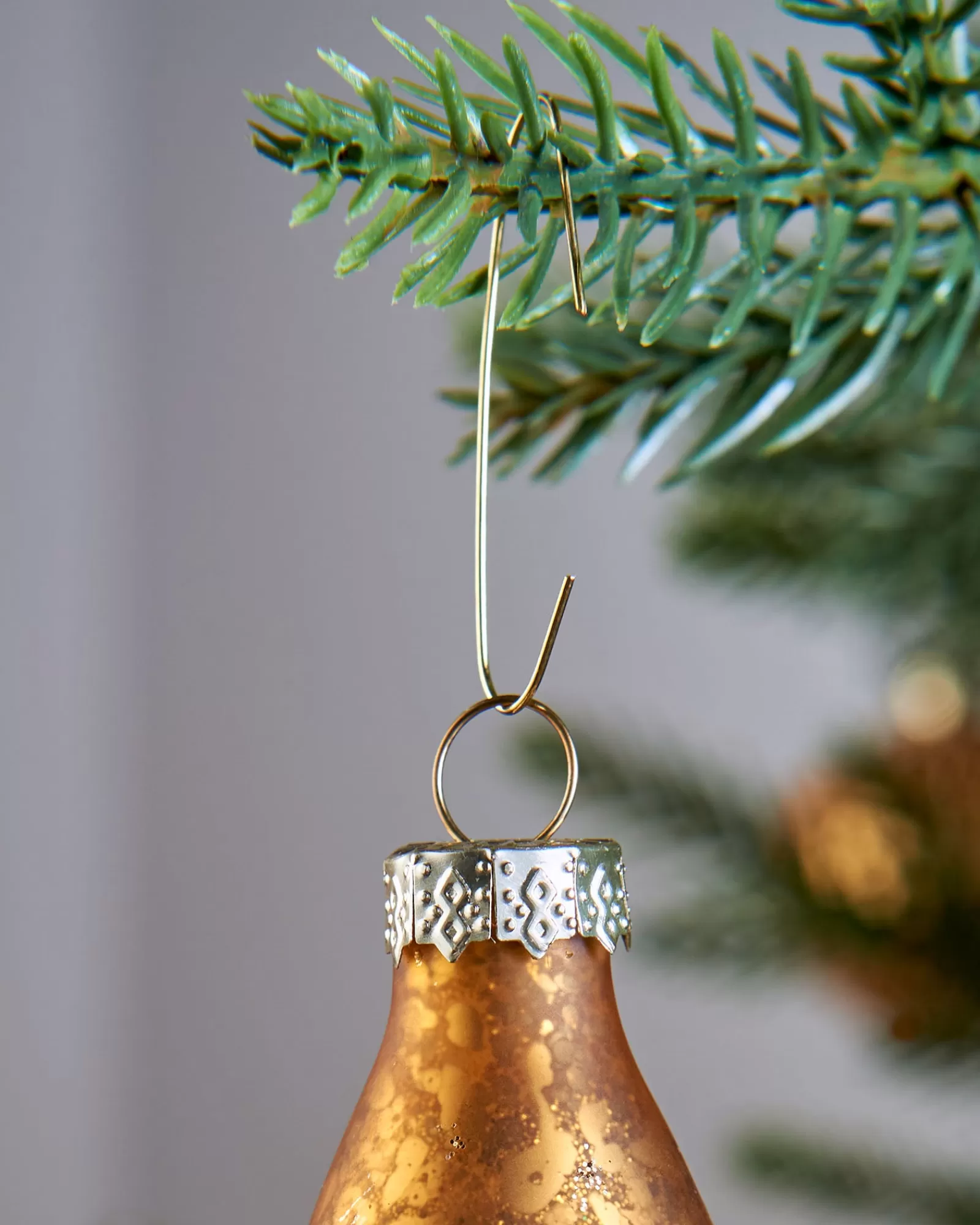 WeRChristmas Bauble Hooks^Bauble Ornament Hooks, Gold, Pack Of 150