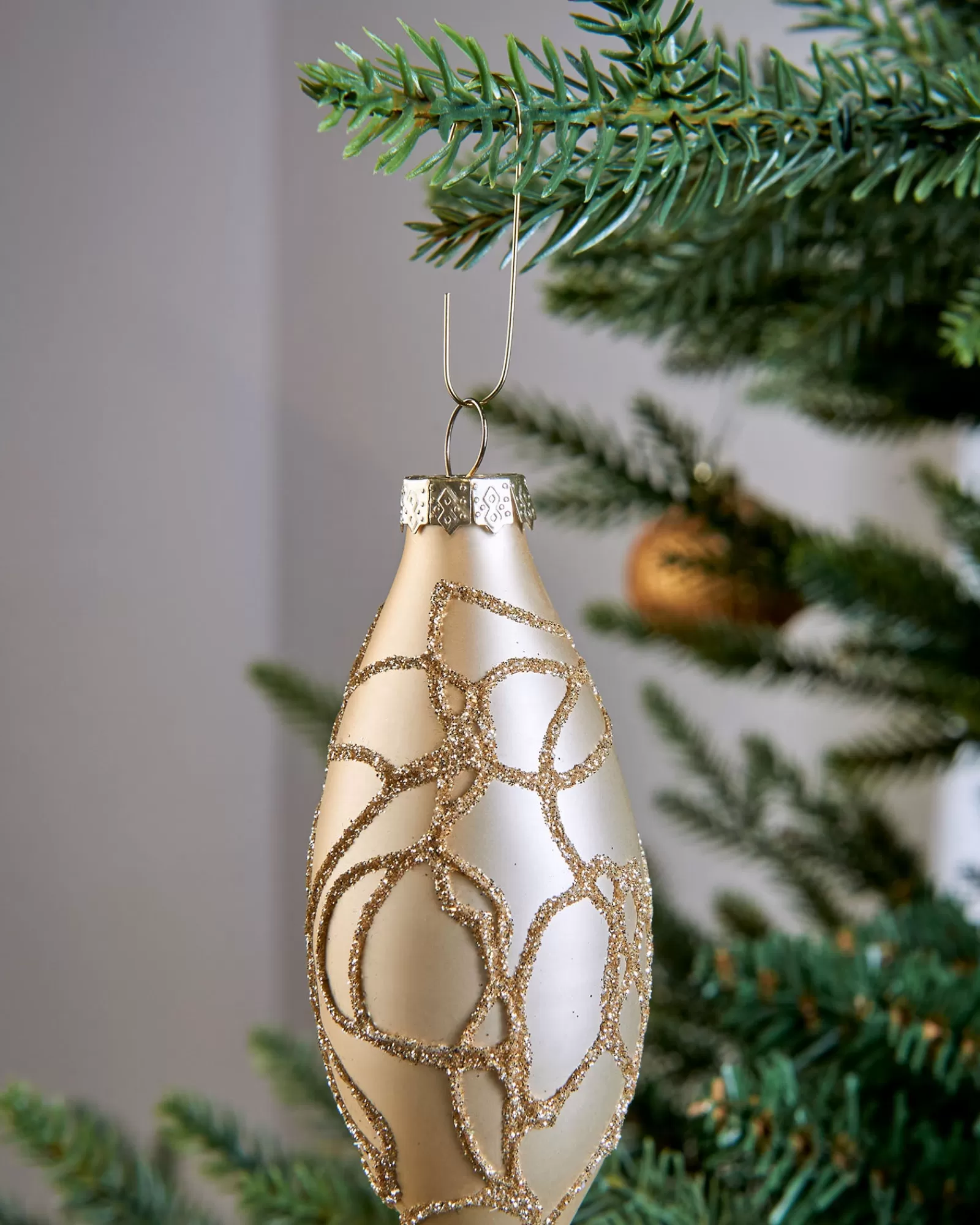 WeRChristmas Bauble Hooks^Bauble Ornament Hooks Multi Pack, Gold, Pack Of 150