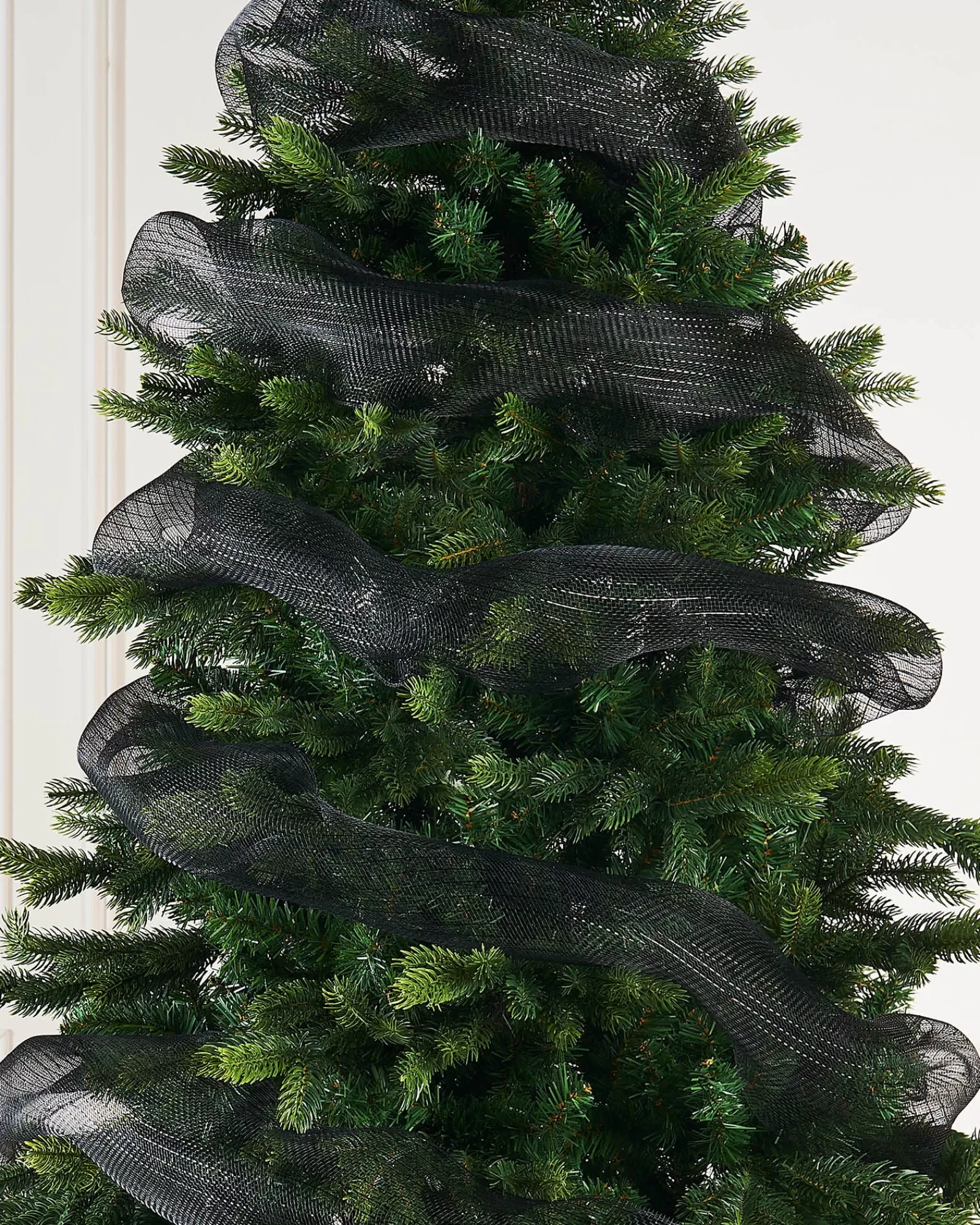 WeRChristmas Deco Mesh^Black Mesh With Black Foil, 9 M