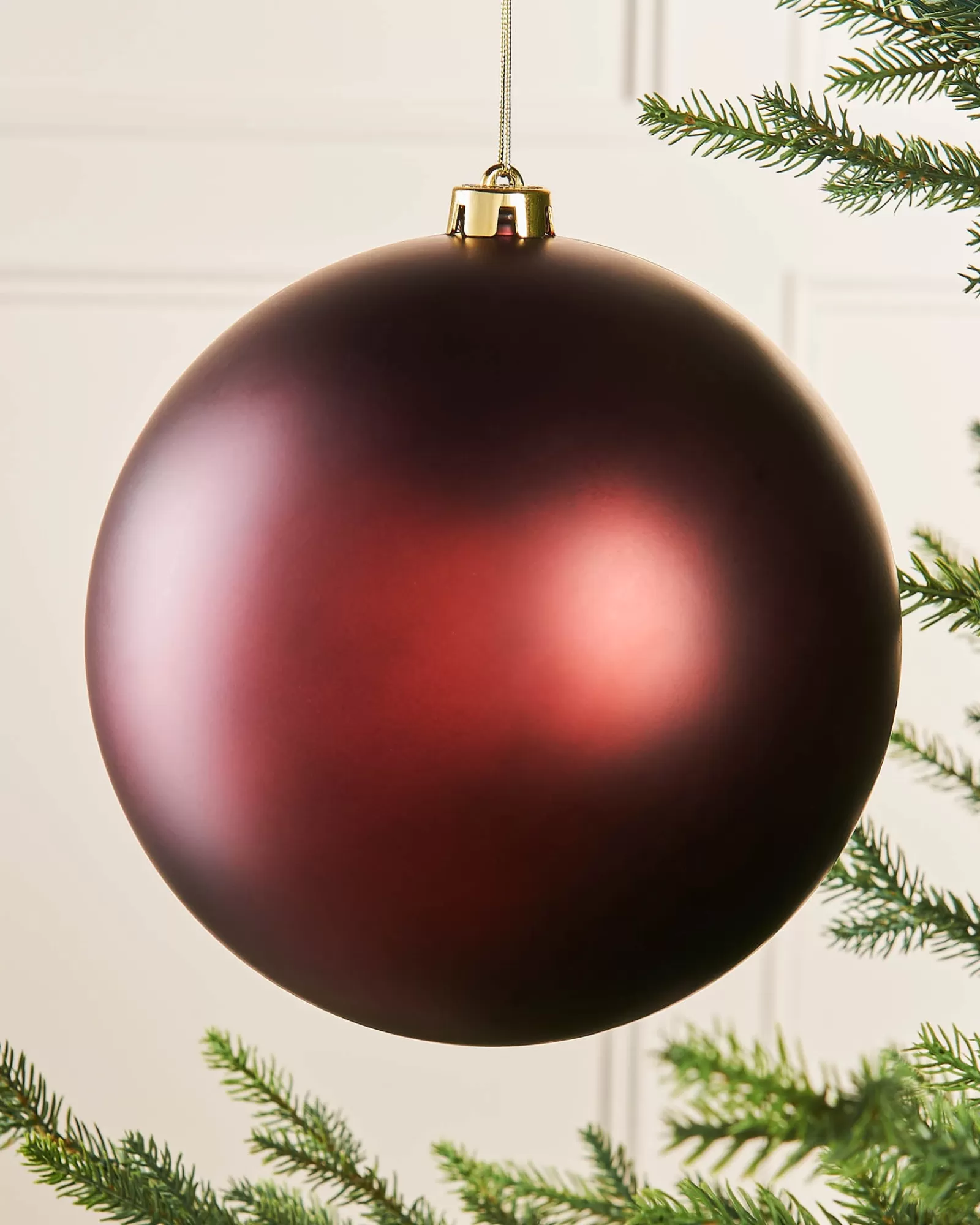 WeRChristmas Oversized Baubles | Shatterproof Baubles^Burgundy Large Matt Shatterproof Bauble, 20 Cm