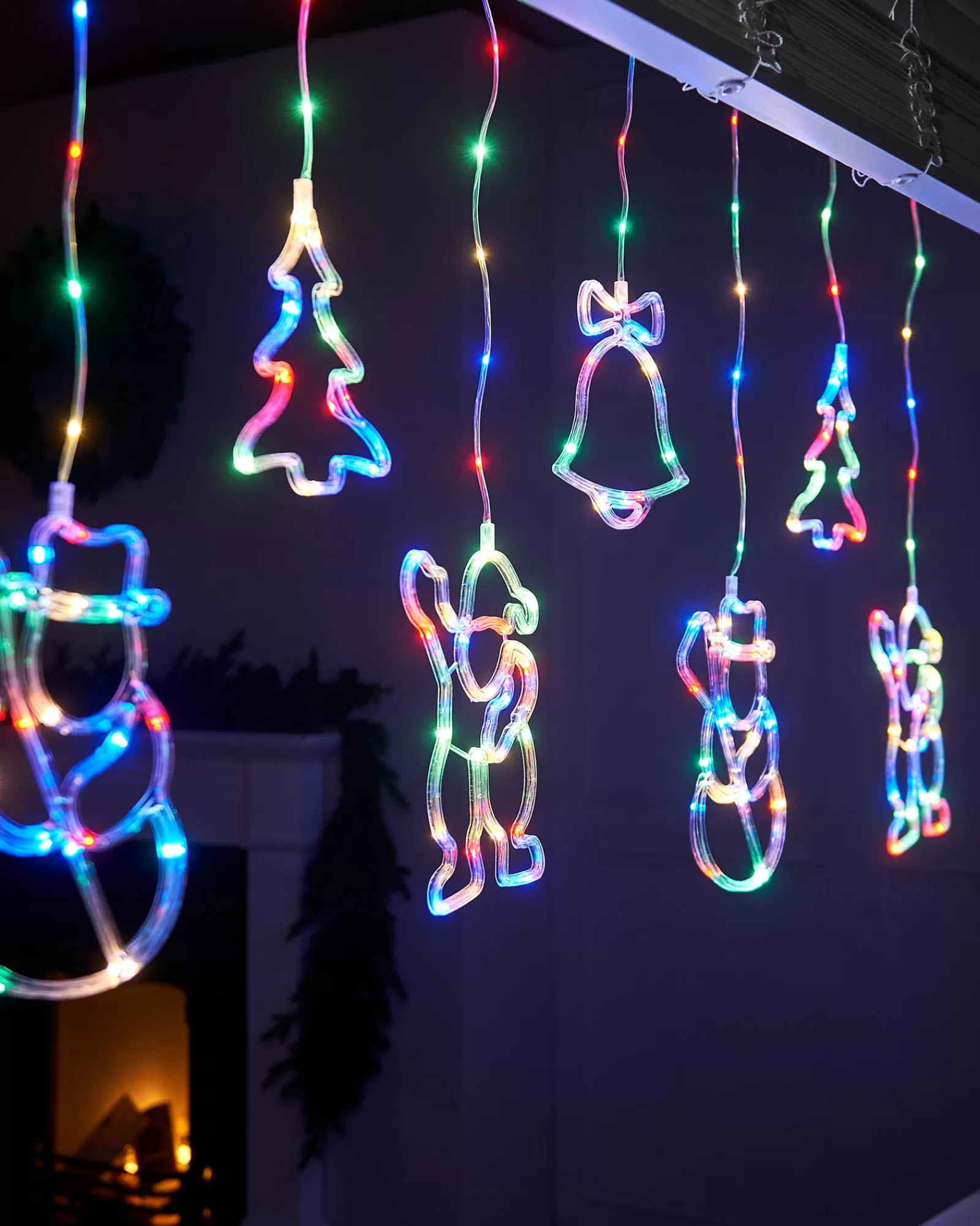 WeRChristmas Window Silhouettes | Curtain & Net Lights^Character Silhouette Curtain Light, 2.1 M