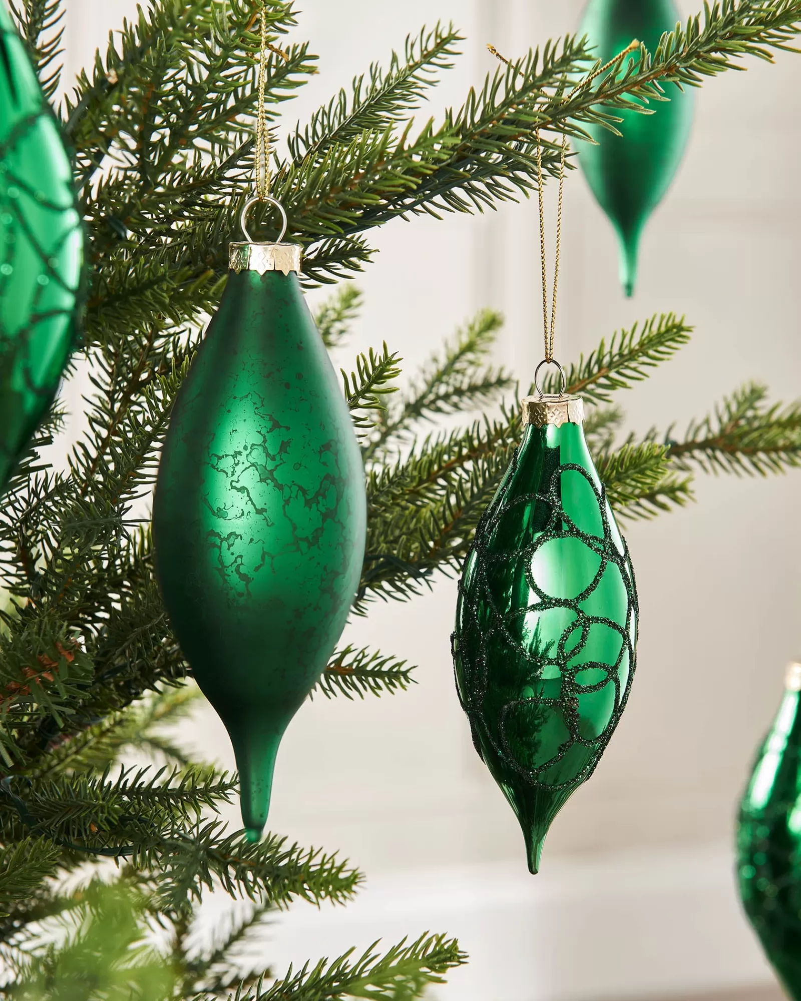 WeRChristmas Glass Baubles^Christmas Green Glass Baubles, 5 Pack, 15 Cm