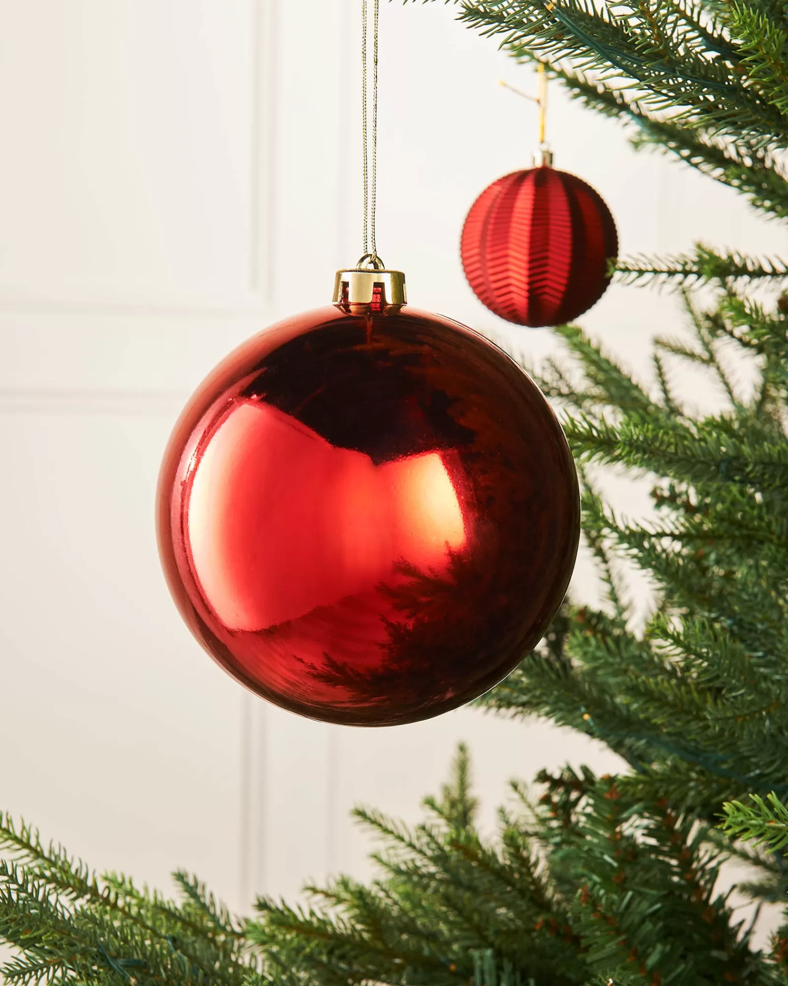 WeRChristmas Oversized Baubles | Shatterproof Baubles^Christmas Red Large Gloss Shatterproof Bauble, 15 Cm