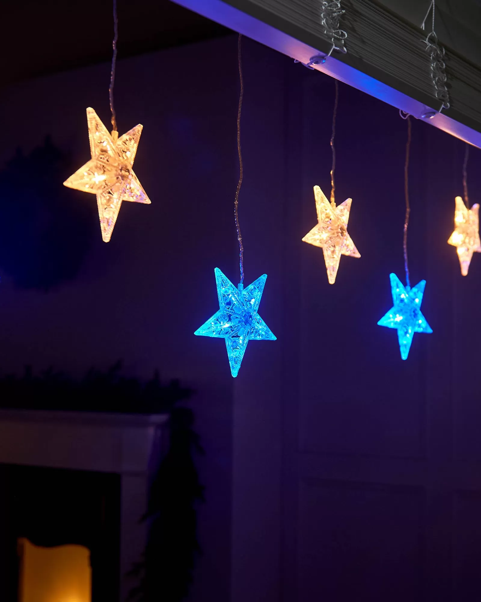 WeRChristmas Window Silhouettes | Curtain & Net Lights^Flashing Star Curtain Net Light, 2.2 M