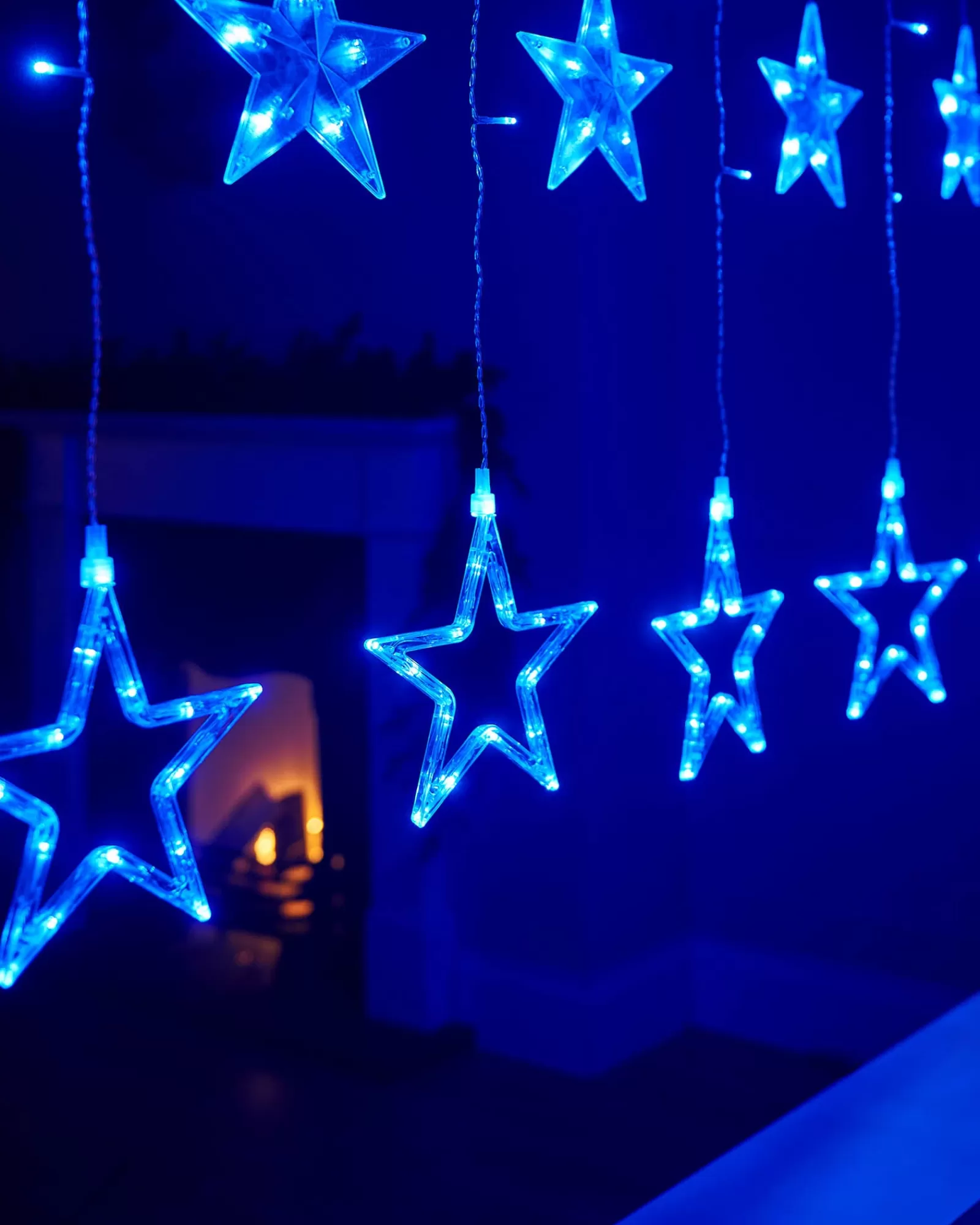 WeRChristmas Window Silhouettes | Curtain & Net Lights^Flashing Star Curtain Net Light, Blue, 2 M