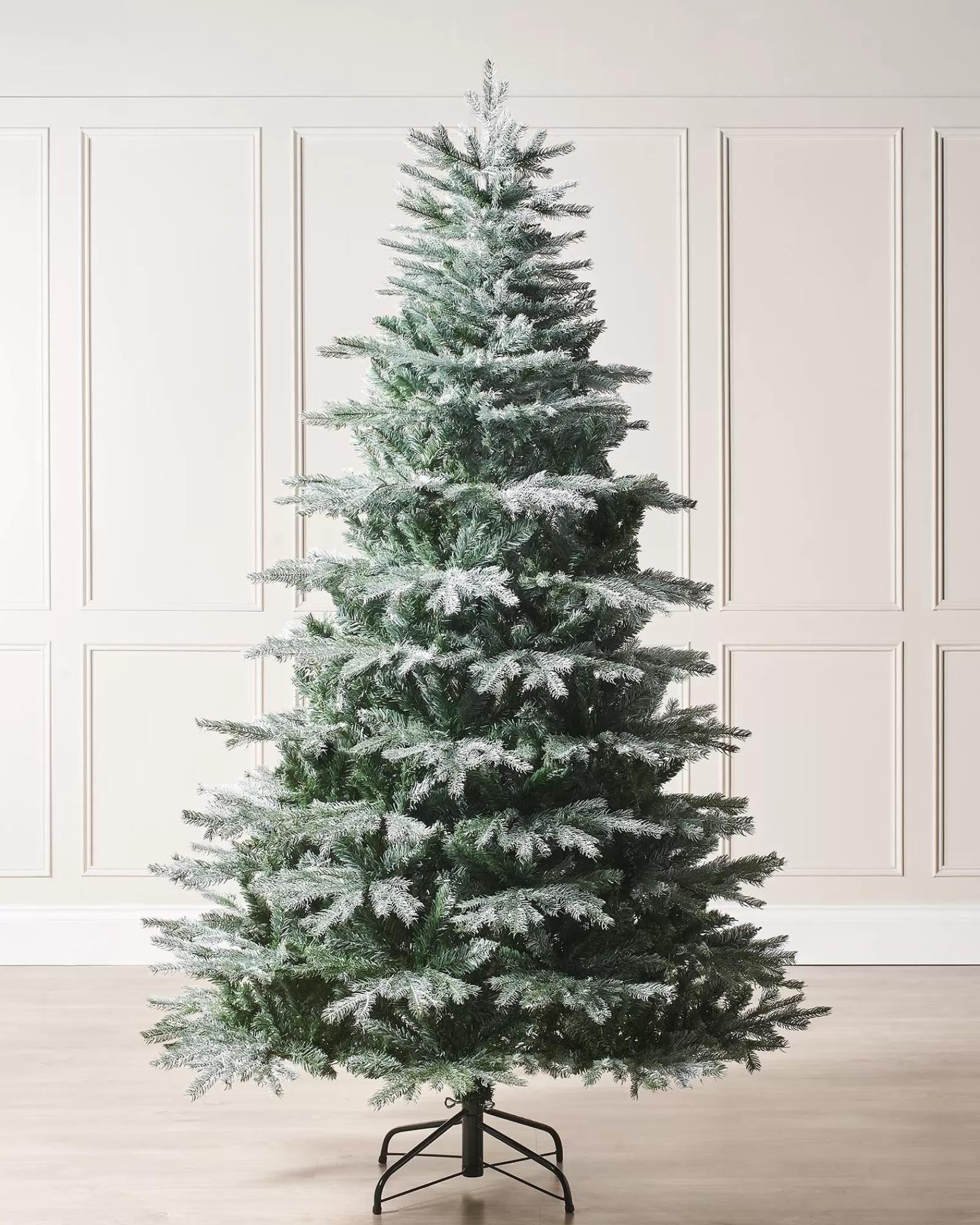 WeRChristmas Snow Flocked Christmas Trees | Unlit Christmas Trees^Frosted Siberian Mixed Pine Christmas Tree, 7 Ft