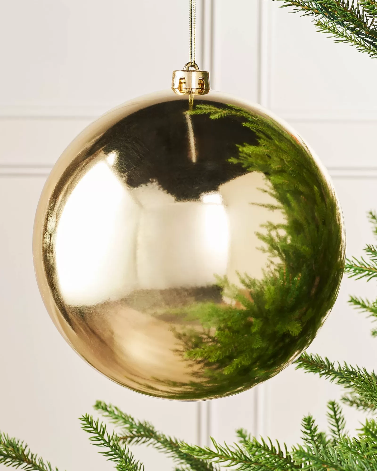 WeRChristmas Oversized Baubles | Shatterproof Baubles^Gold Large Gloss Shatterproof Bauble, 20 Cm