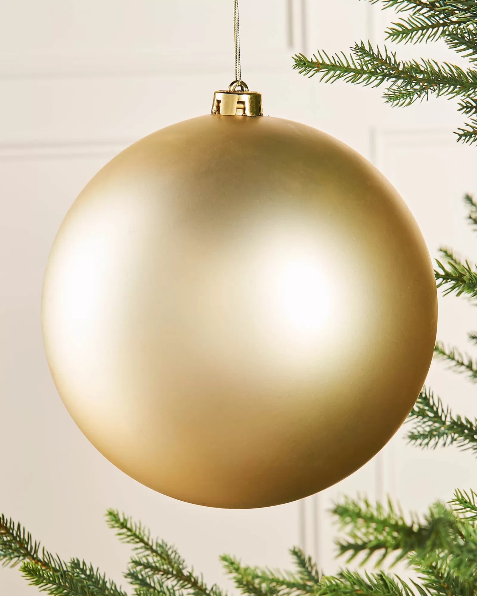 WeRChristmas Oversized Baubles | Shatterproof Baubles^Gold Large Matt Shatterproof Bauble, 20 Cm