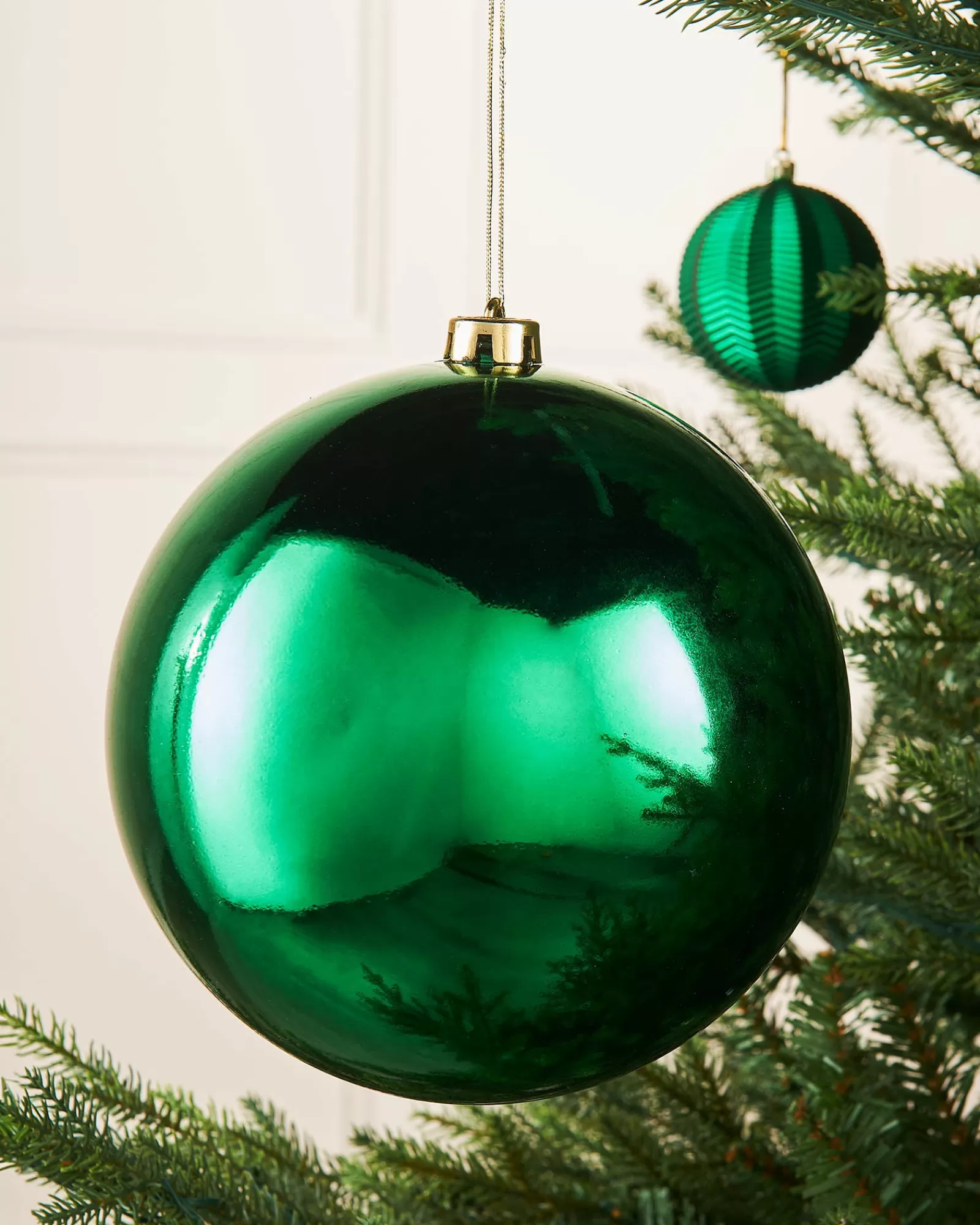 WeRChristmas Oversized Baubles | Shatterproof Baubles^Green Large Gloss Shatterproof Bauble, 20 Cm