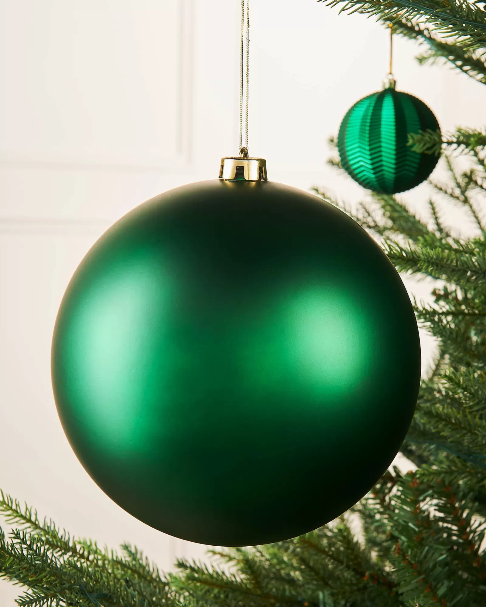 WeRChristmas Oversized Baubles | Shatterproof Baubles^Green Large Matt Shatterproof Bauble, 20 Cm