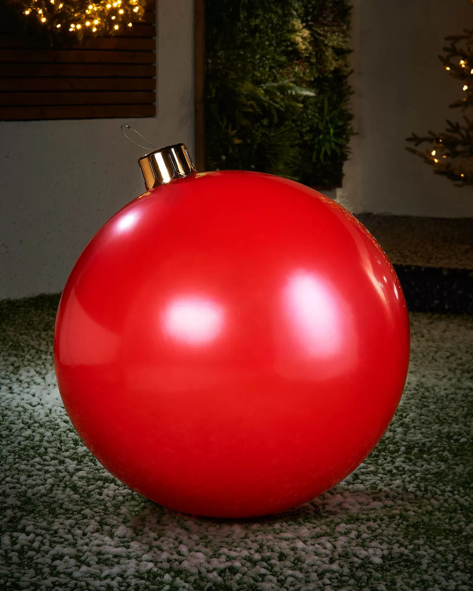 WeRChristmas Inflatables | Outdoor Inflatable Baubles^Inflatable Christmas Bauble, Red, 66 Cm