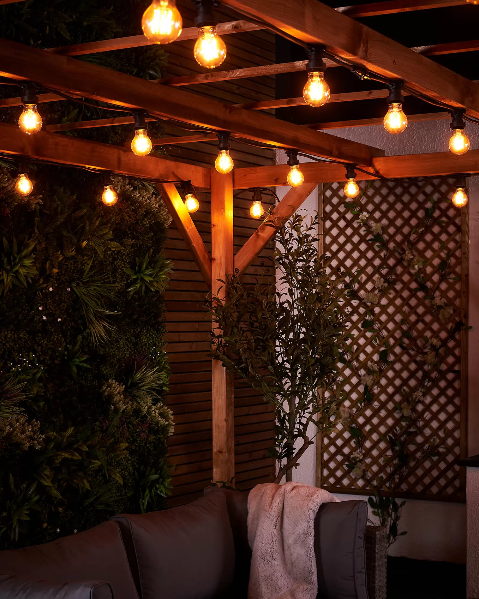 WeRChristmas Link Festoon | Festoon Lights^LINK FESTOON 4W E27 Dimmable Filament LED Bulb, Warm White