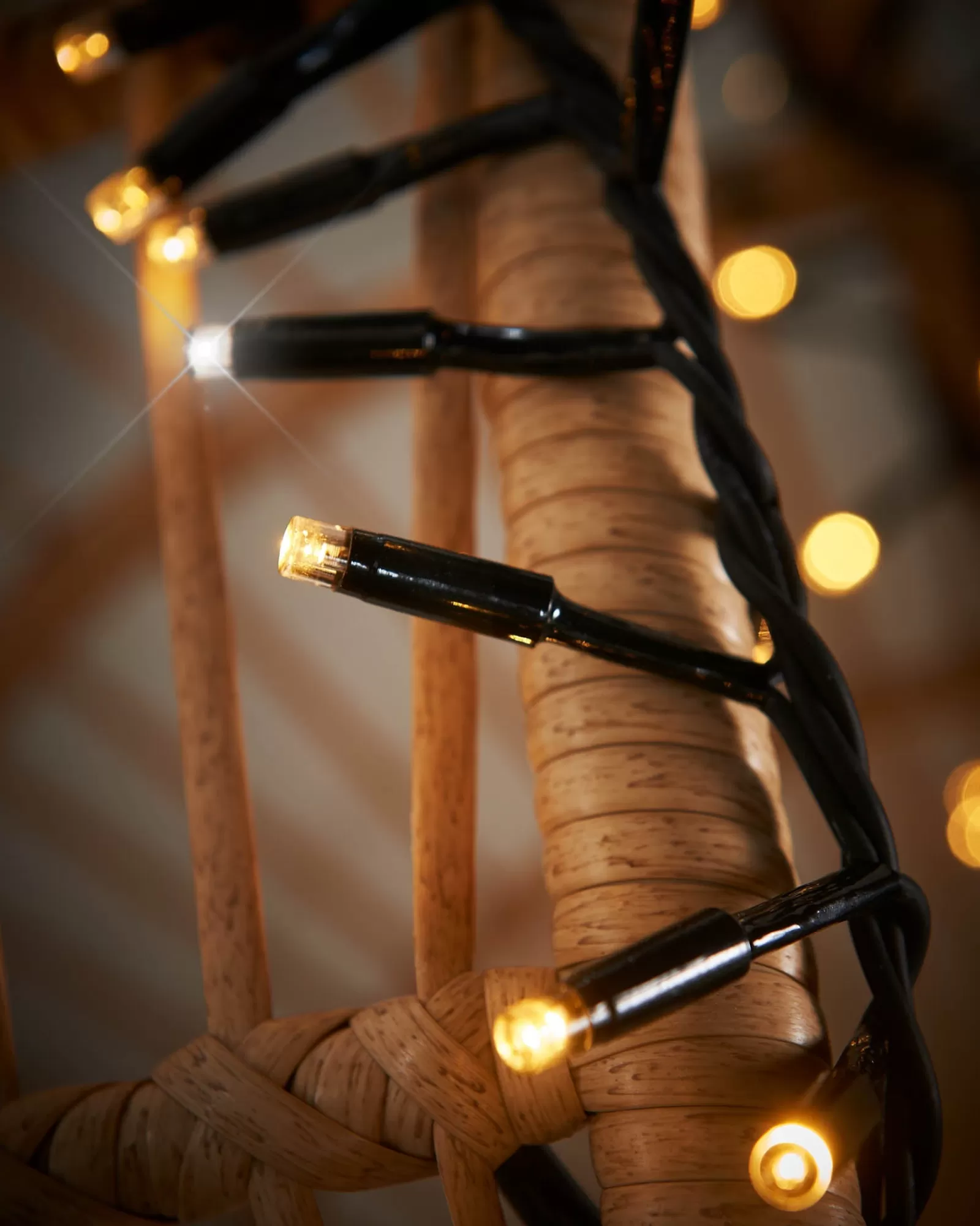 WeRChristmas Link Pro | Cluster Lights^LINK PRO LED Cluster Lights, Black Cable, Warm White / White