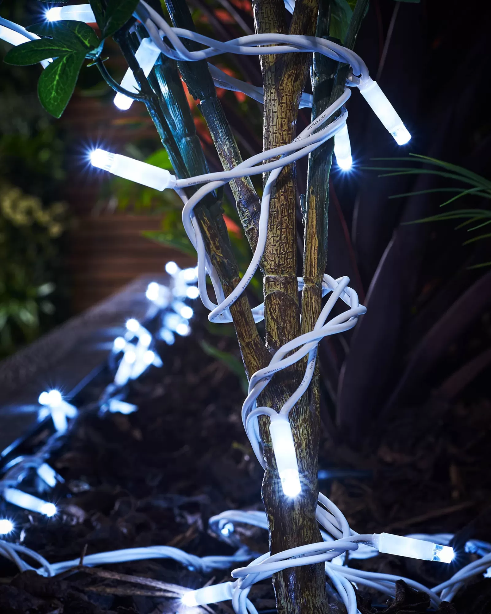 WeRChristmas Link Pro | Fairy Lights^LINK PRO LED String Lights, White Cable, White