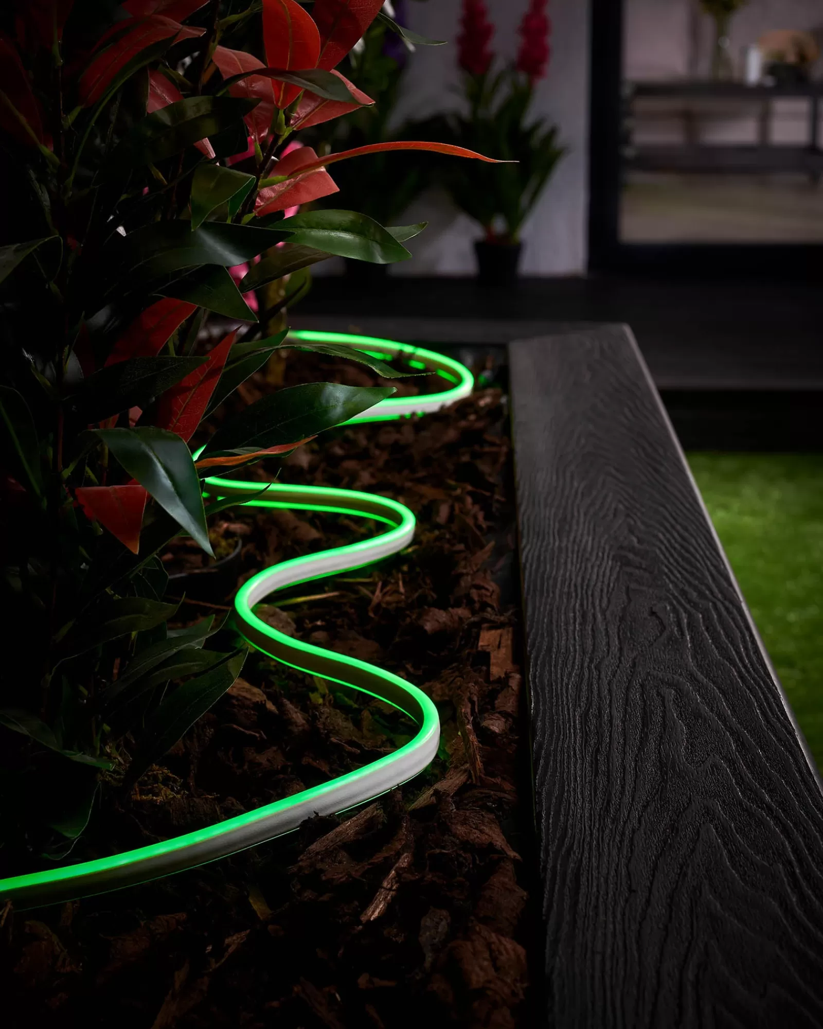 WeRChristmas Link Pro | Connectable Lights^LINK PRO Neon Flex, Made To Measure, Green