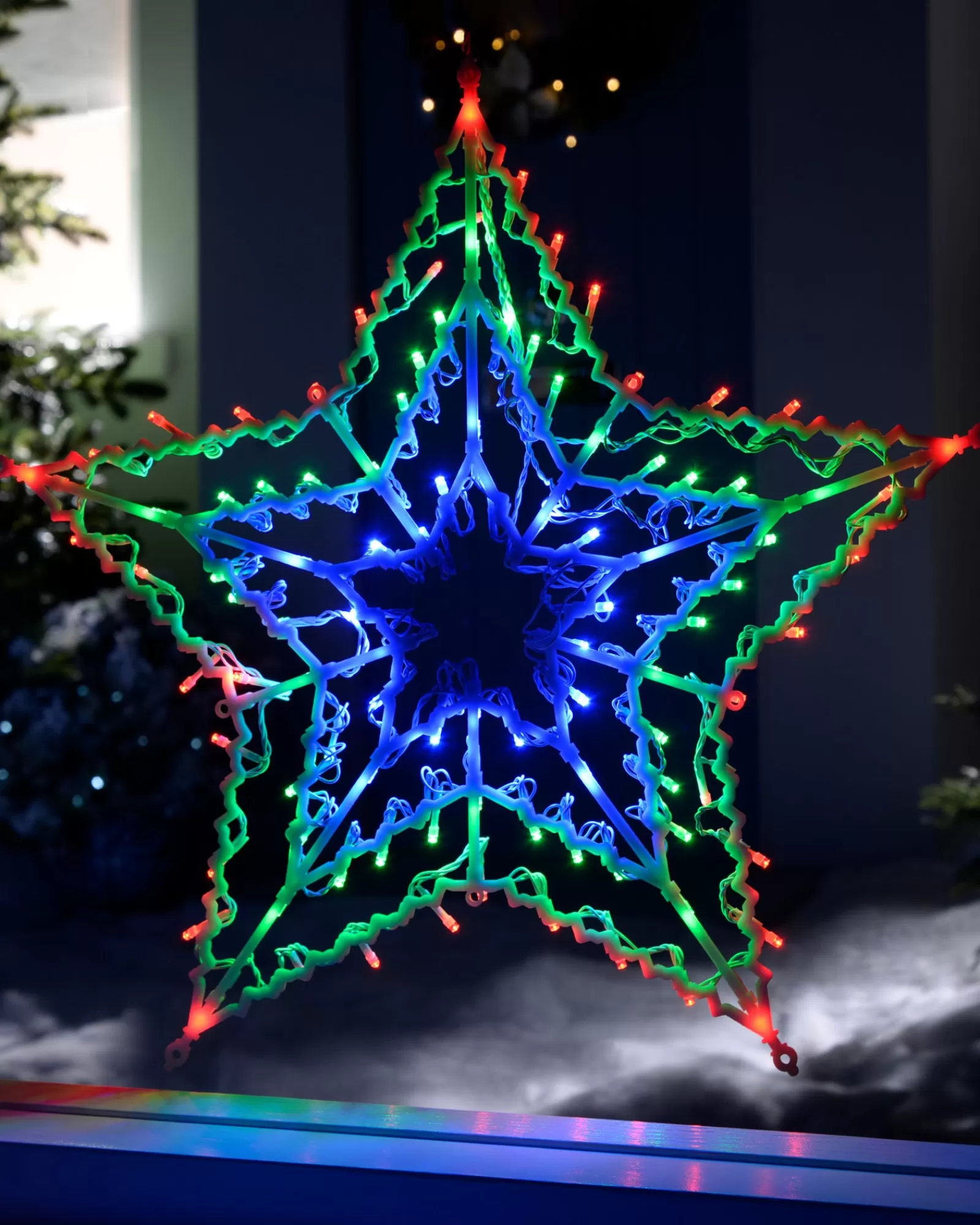 WeRChristmas Window Silhouettes | Festive Star, Snowflake & Sign Lights^Multi-Colour Chasing Star Silhouette, 51 Cm