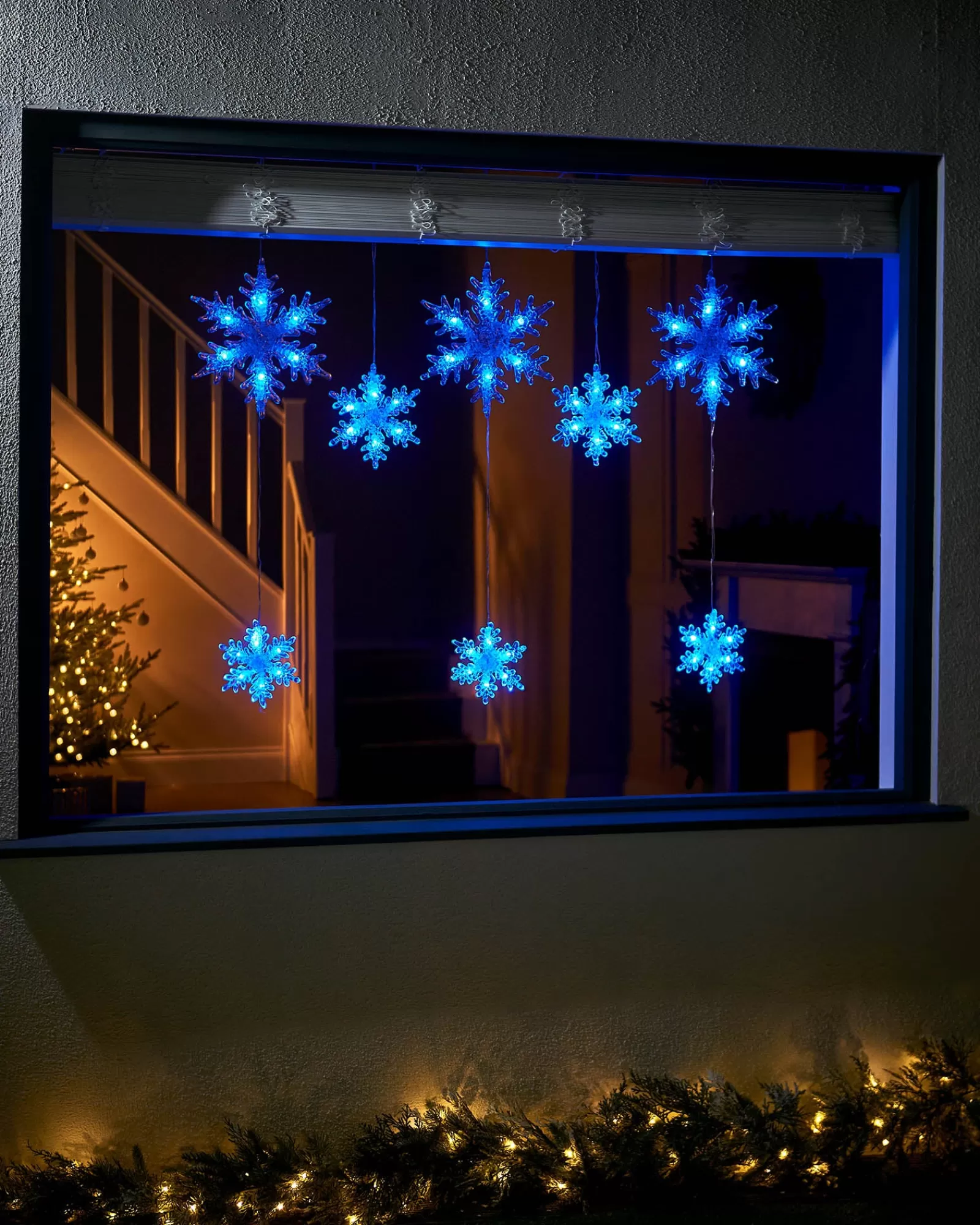 WeRChristmas Window Silhouettes | Curtain & Net Lights^Multi-Function Snowflake Curtain Light, Blue, 1.6 M