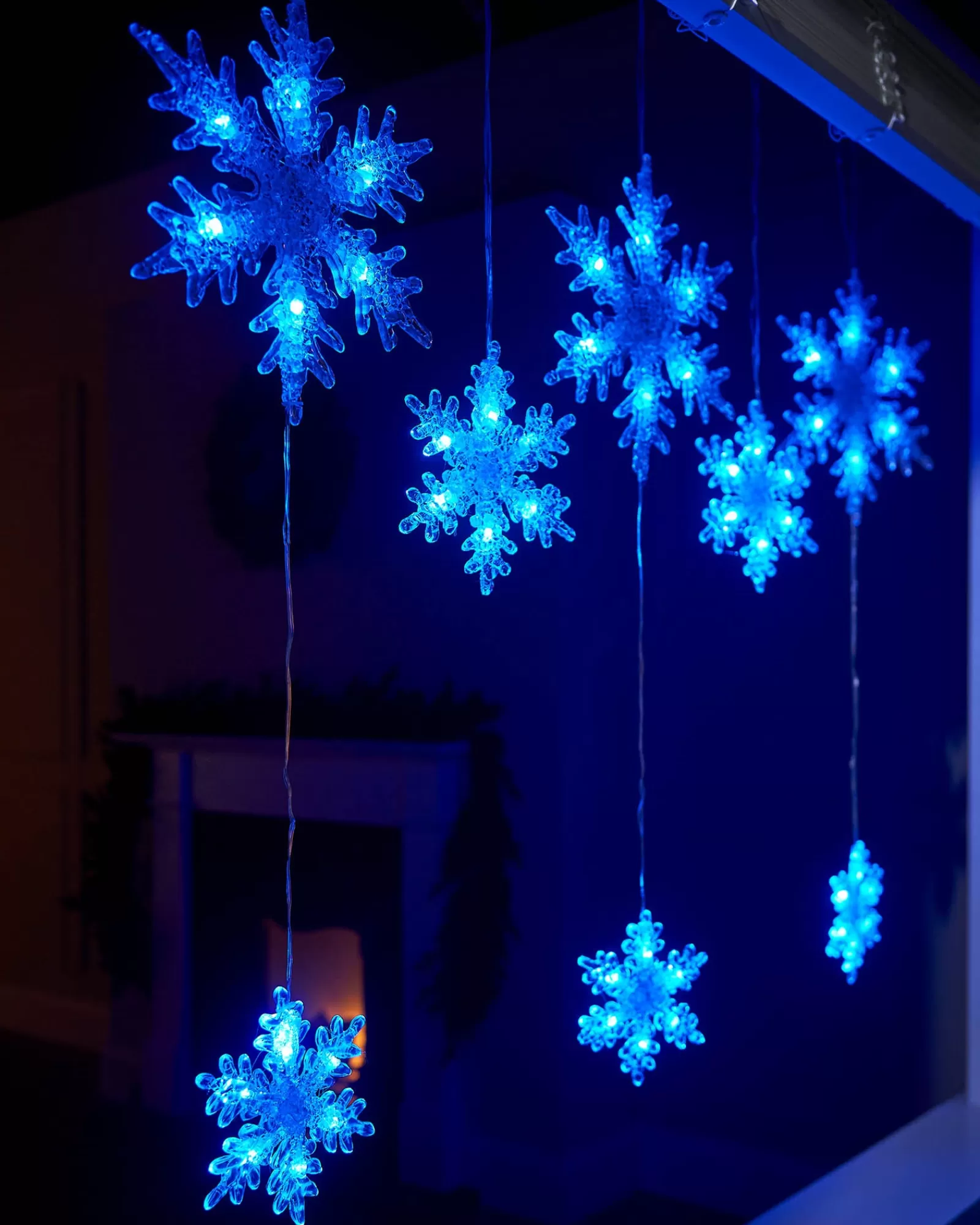 WeRChristmas Window Silhouettes | Curtain & Net Lights^Multi-Function Snowflake Curtain Light, Blue, 1.6 M