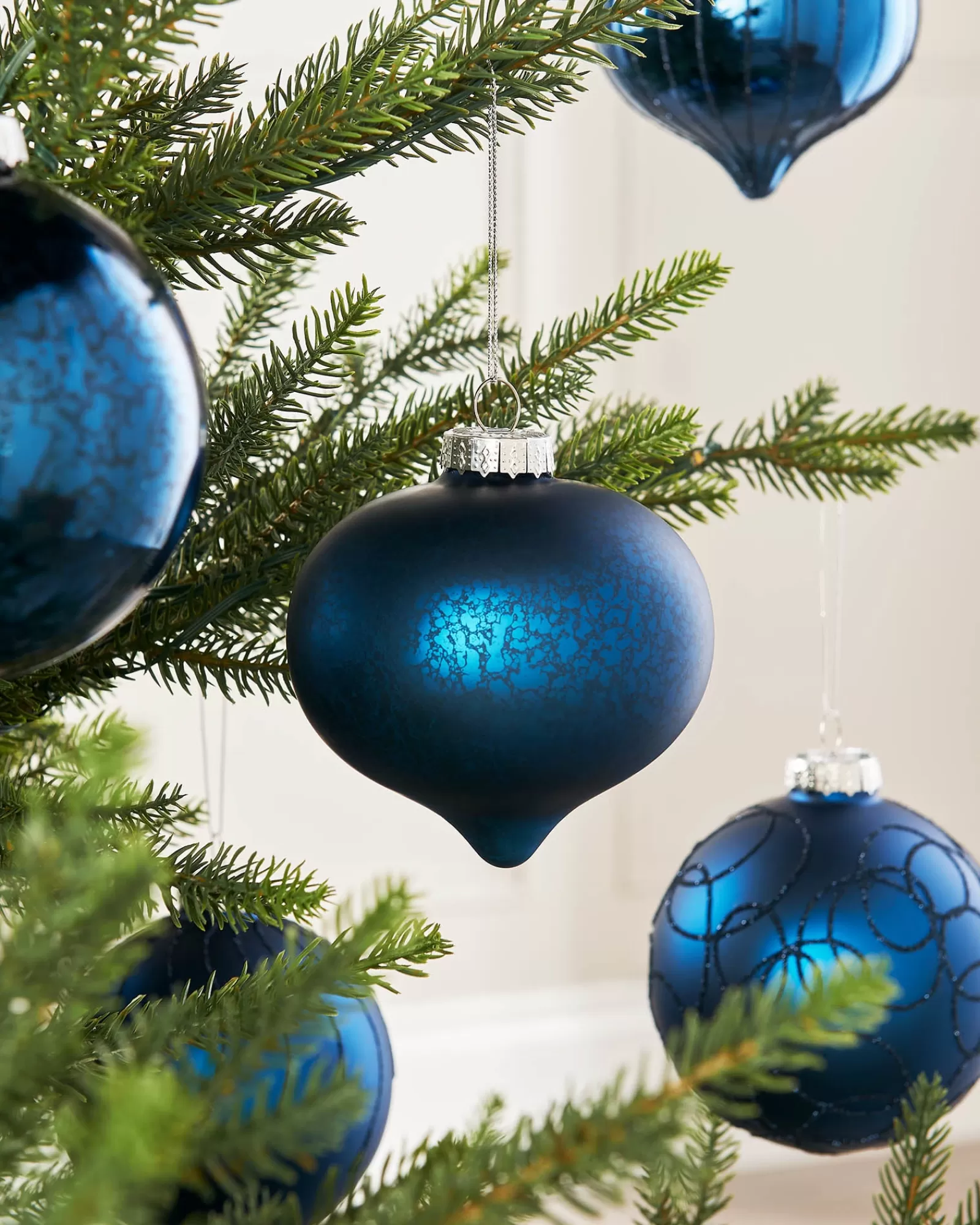 WeRChristmas Glass Baubles^Navy Blue Glass Baubles, 6 Pack, 10 Cm