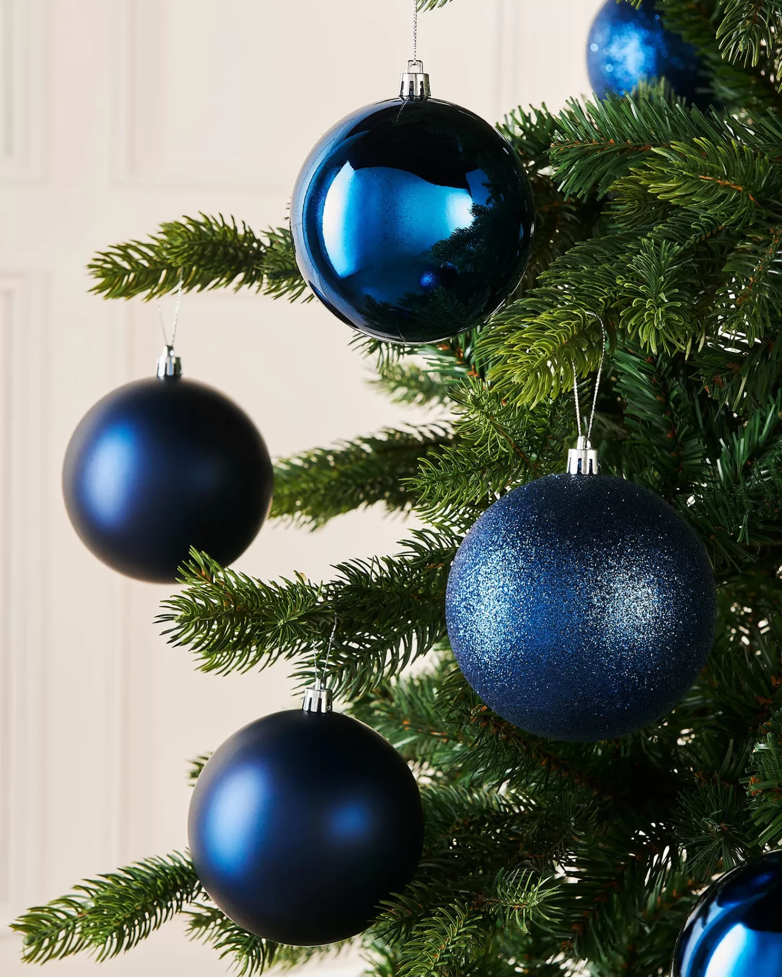 WeRChristmas Oversized Baubles | Shatterproof Baubles^Navy Blue Shatterproof Baubles, 9 Pack, 10 Cm