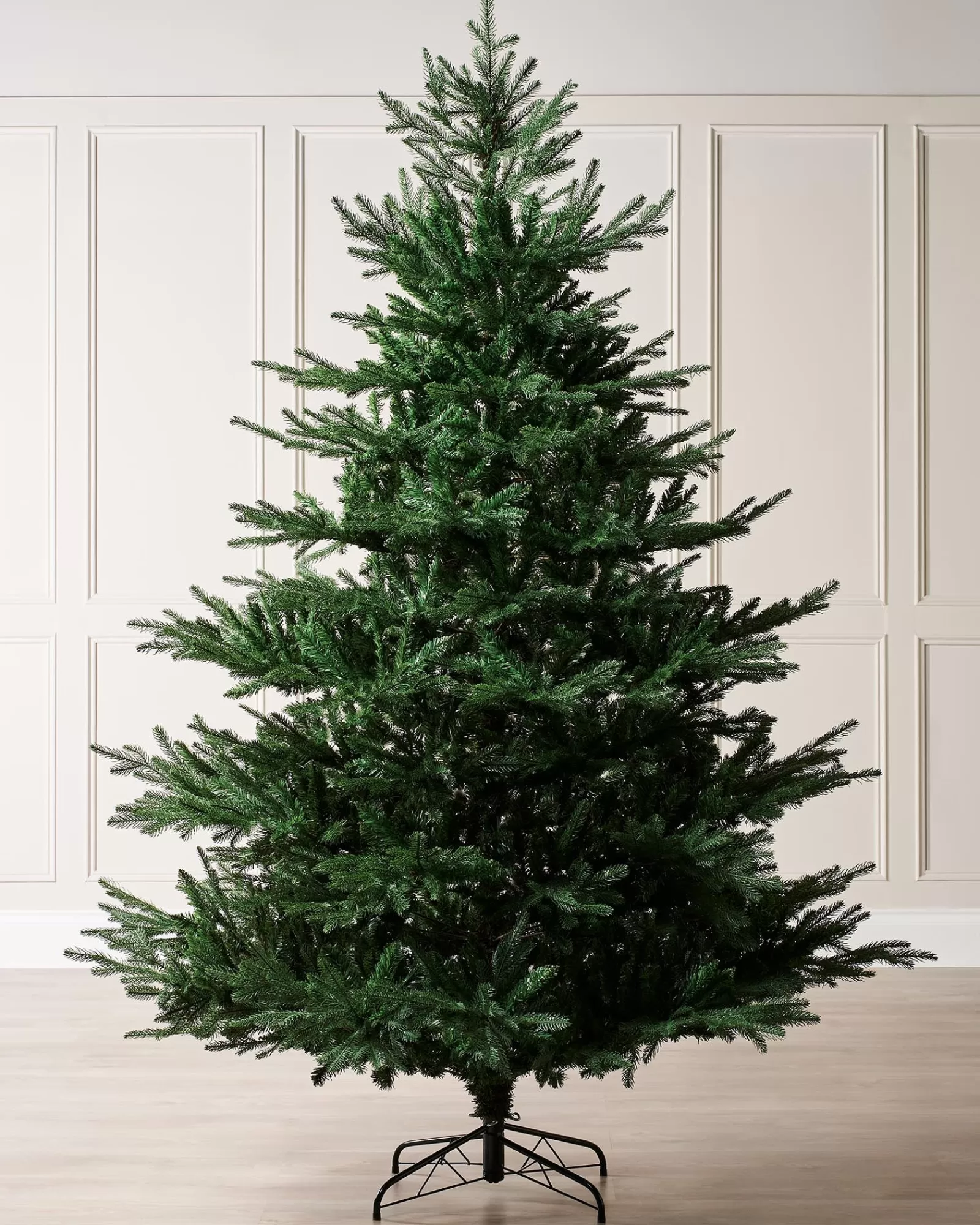 WeRChristmas Budget Christmas Trees | Unlit Christmas Trees^Northern Fir Christmas Tree, 6 Ft