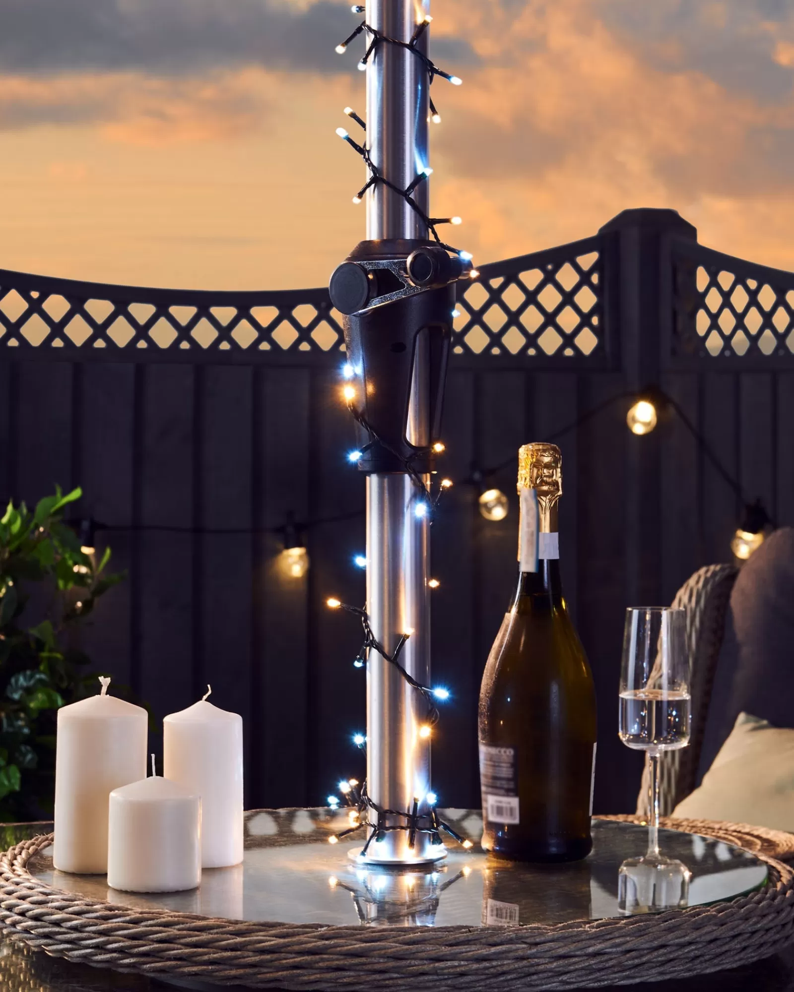 WeRChristmas Fairy Lights | Tree Lights^Outdoor Multi-Function 960 LED Light String, Warm White & Ice White