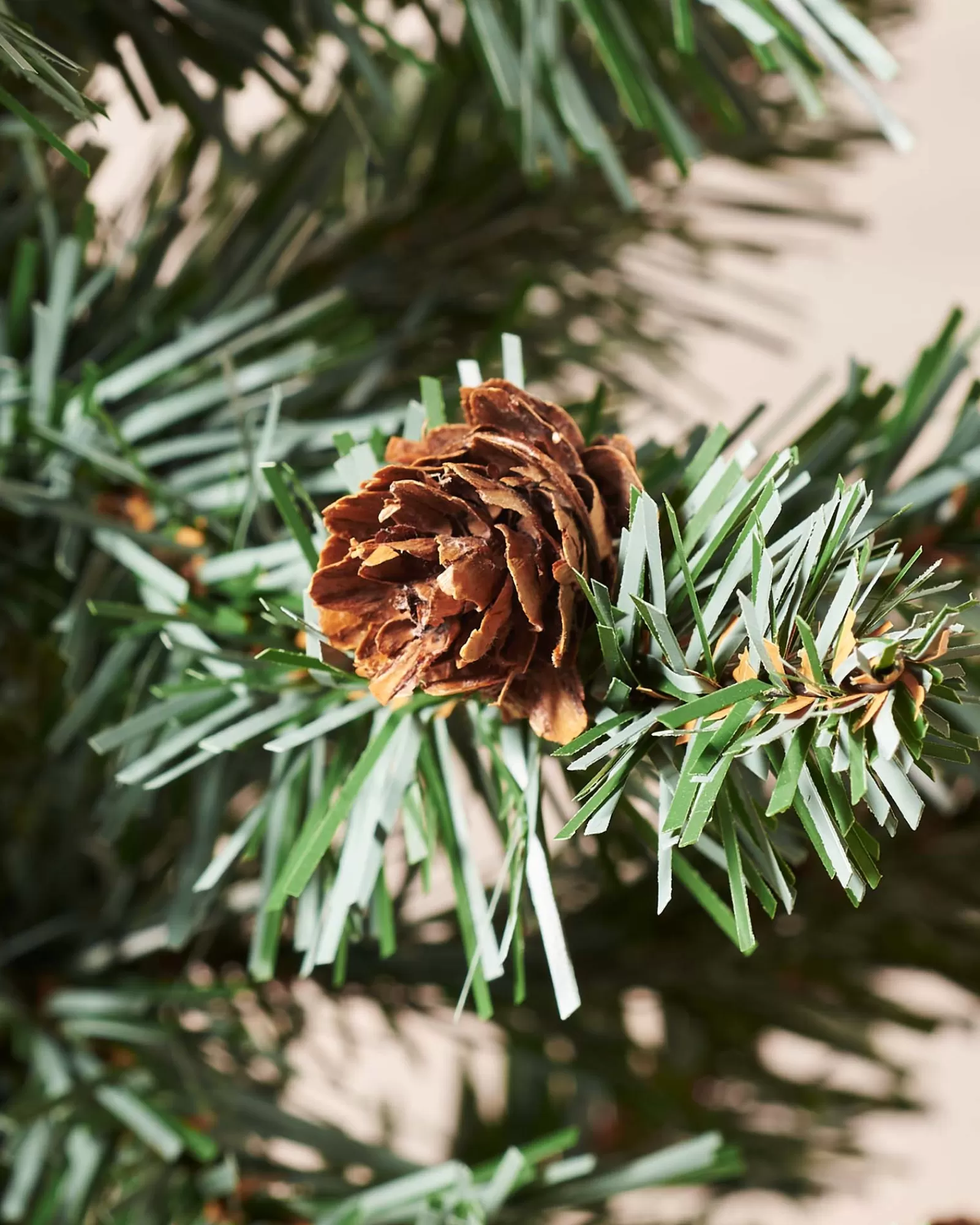 WeRChristmas Budget Christmas Trees | Potted Christmas Trees^Potted Craford Blue Pine Decorated Christmas Tree, 3 Ft