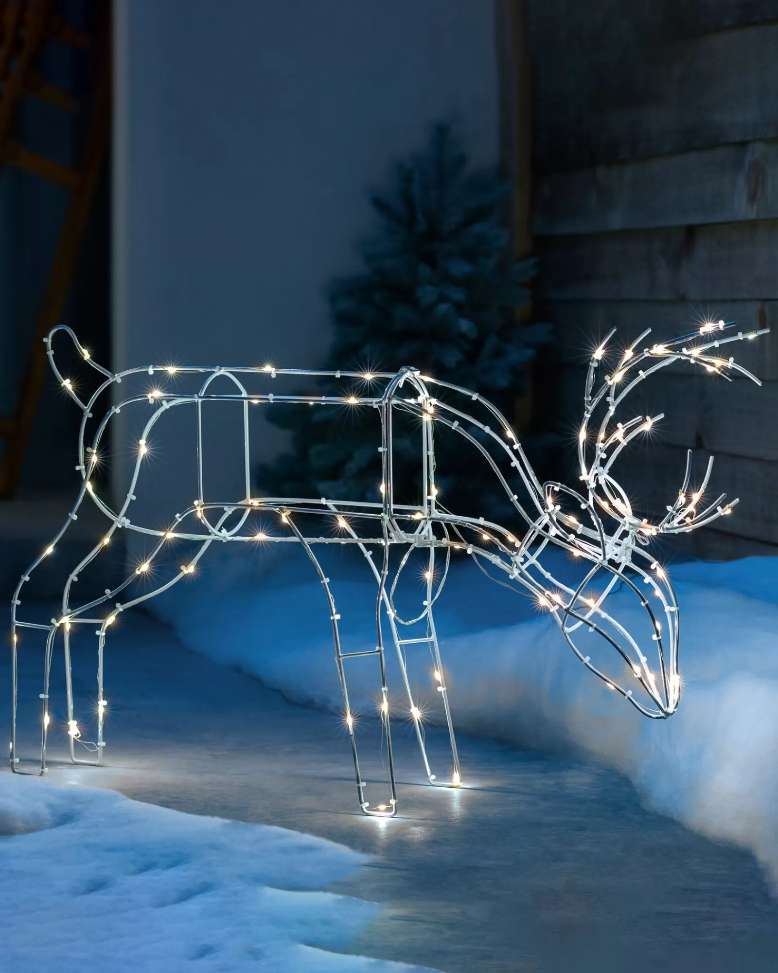 WeRChristmas Outdoor Lighted Reindeer^Pre-Lit 3D Grazing Reindeer Silhouette, 40 Cm