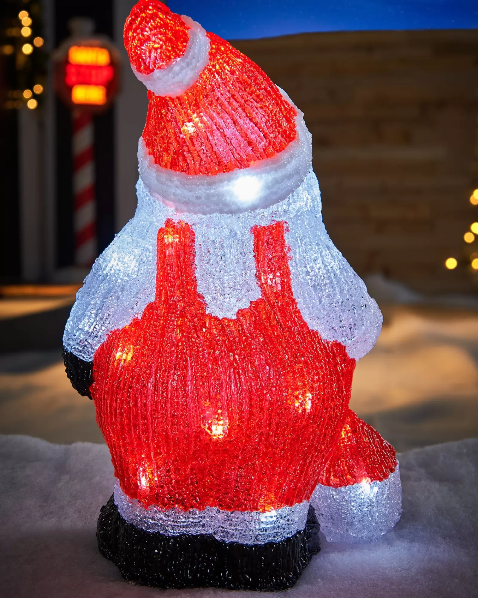 WeRChristmas Christmas Characters^Pre-Lit Acrylic Santa With Lantern, 35 Cm