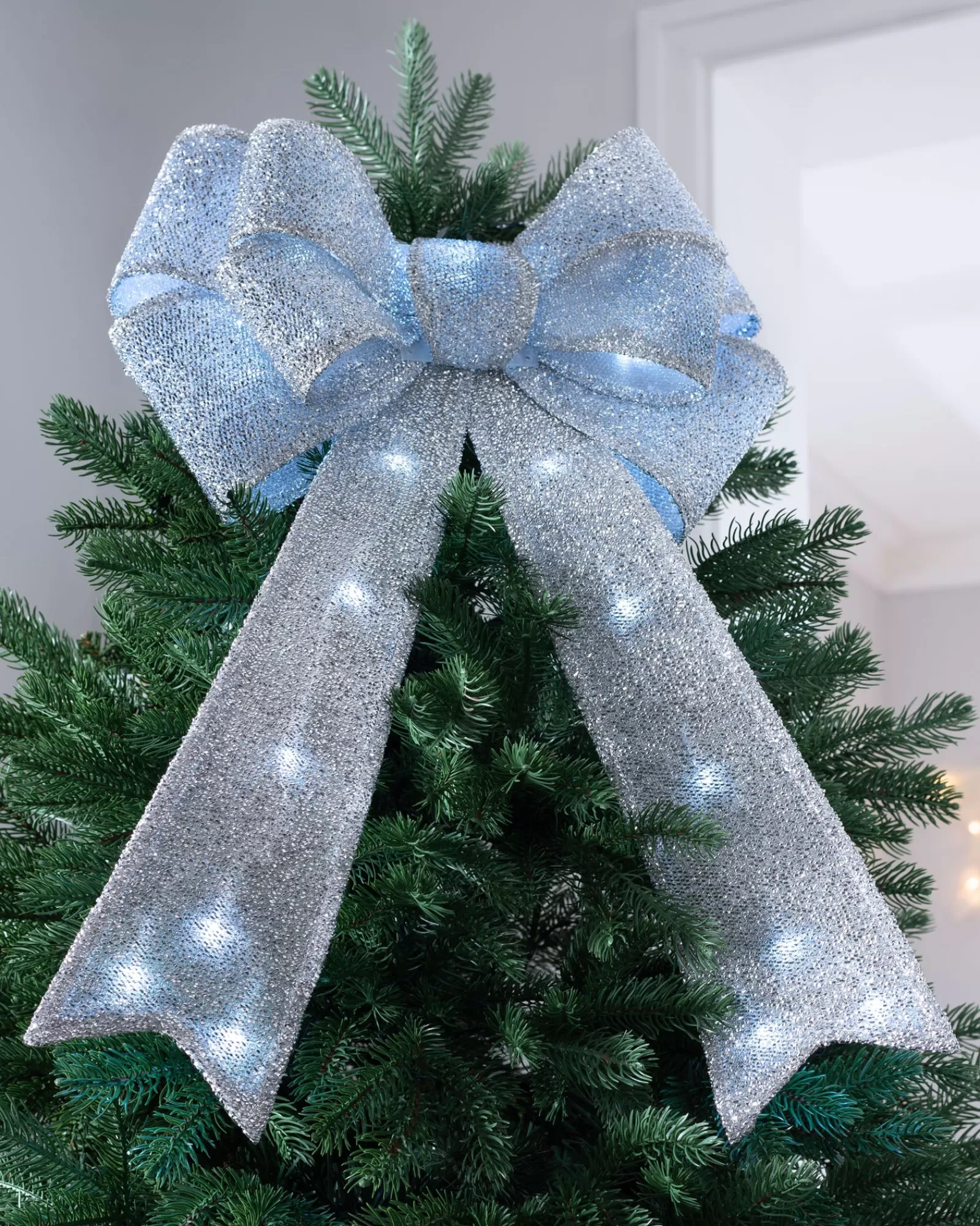 WeRChristmas Tree Toppers^Pre-Lit Bow Tree Topper, Silver, 60 Cm