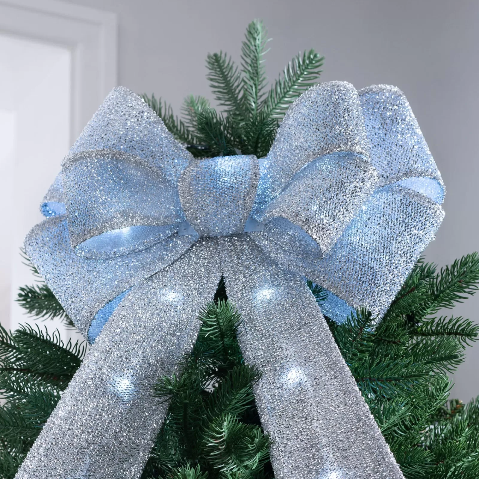 WeRChristmas Tree Toppers^Pre-Lit Bow Tree Topper, Silver, 60 Cm