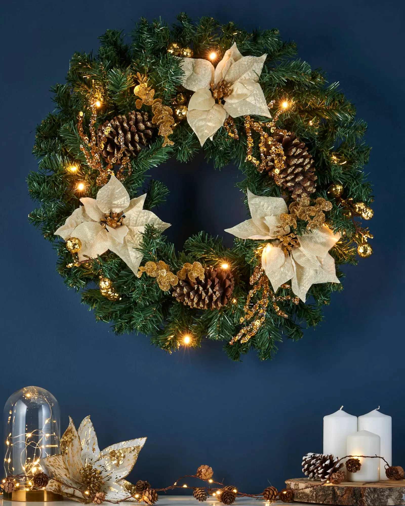 WeRChristmas Decorated Wreaths | Pre Lit Wreaths^Pre-Lit Decorated Wreath, Gold/Cream, 60 Cm