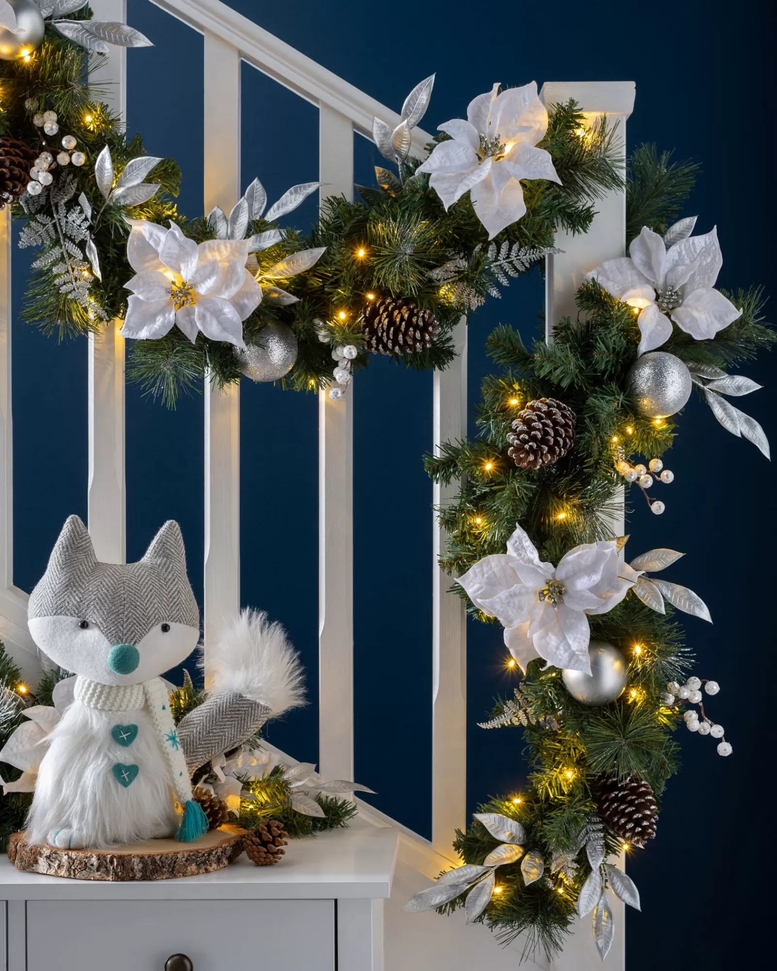 WeRChristmas Decorated Garlands | Pre Lit Garlands^Pre-Lit Extra Thick Decorated Garland, Silver/White, 9 Ft