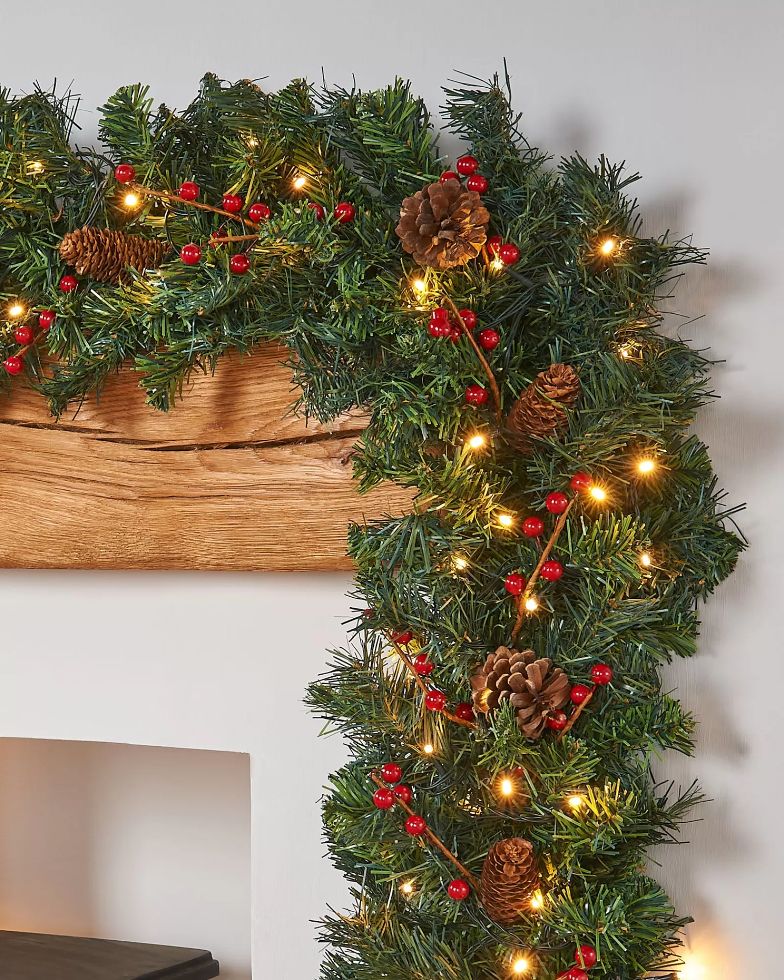 WeRChristmas Decorated Garlands | Pre Lit Garlands^Pre-Lit Extra Thick Garland, 9 Ft