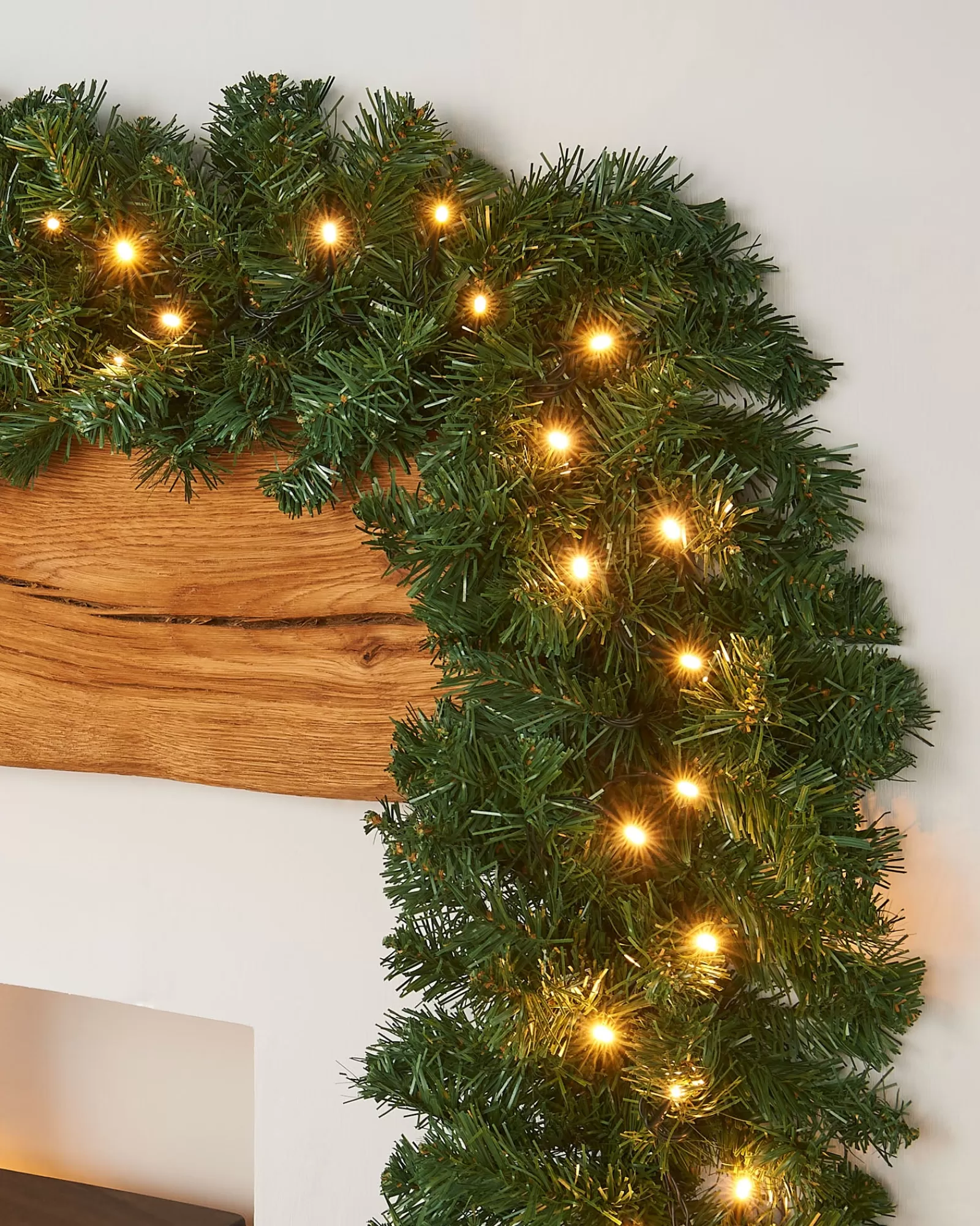 WeRChristmas Pre Lit Garlands^Pre-Lit Extra Thick Multi-Functional Pine Garland, 9 Ft