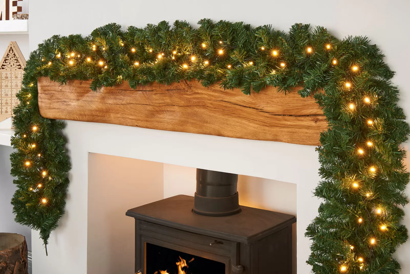 WeRChristmas Pre Lit Garlands^Pre-Lit Extra Thick Pine Garland, 9 Ft